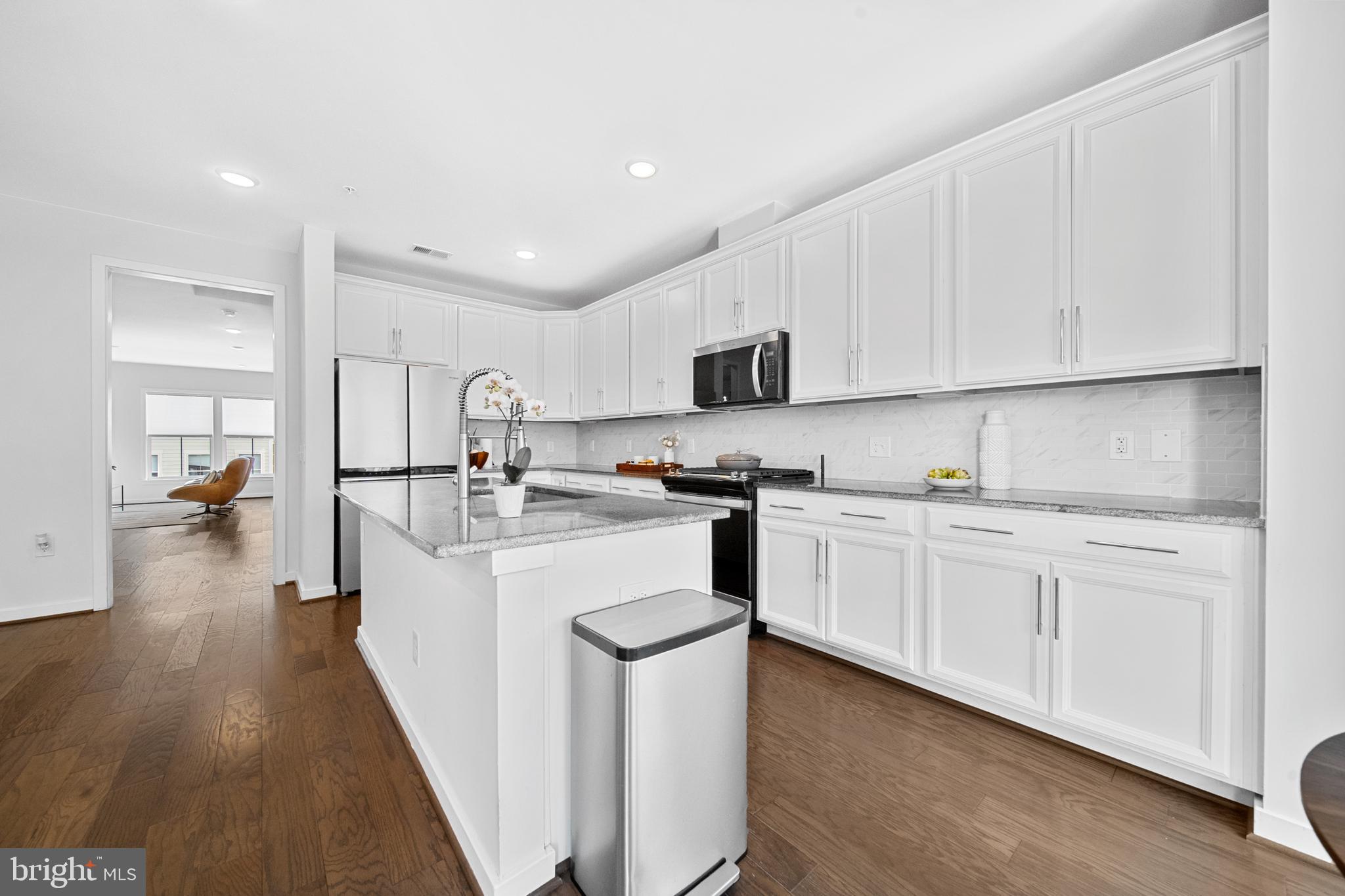 MOUNT VINEYARD - Residential