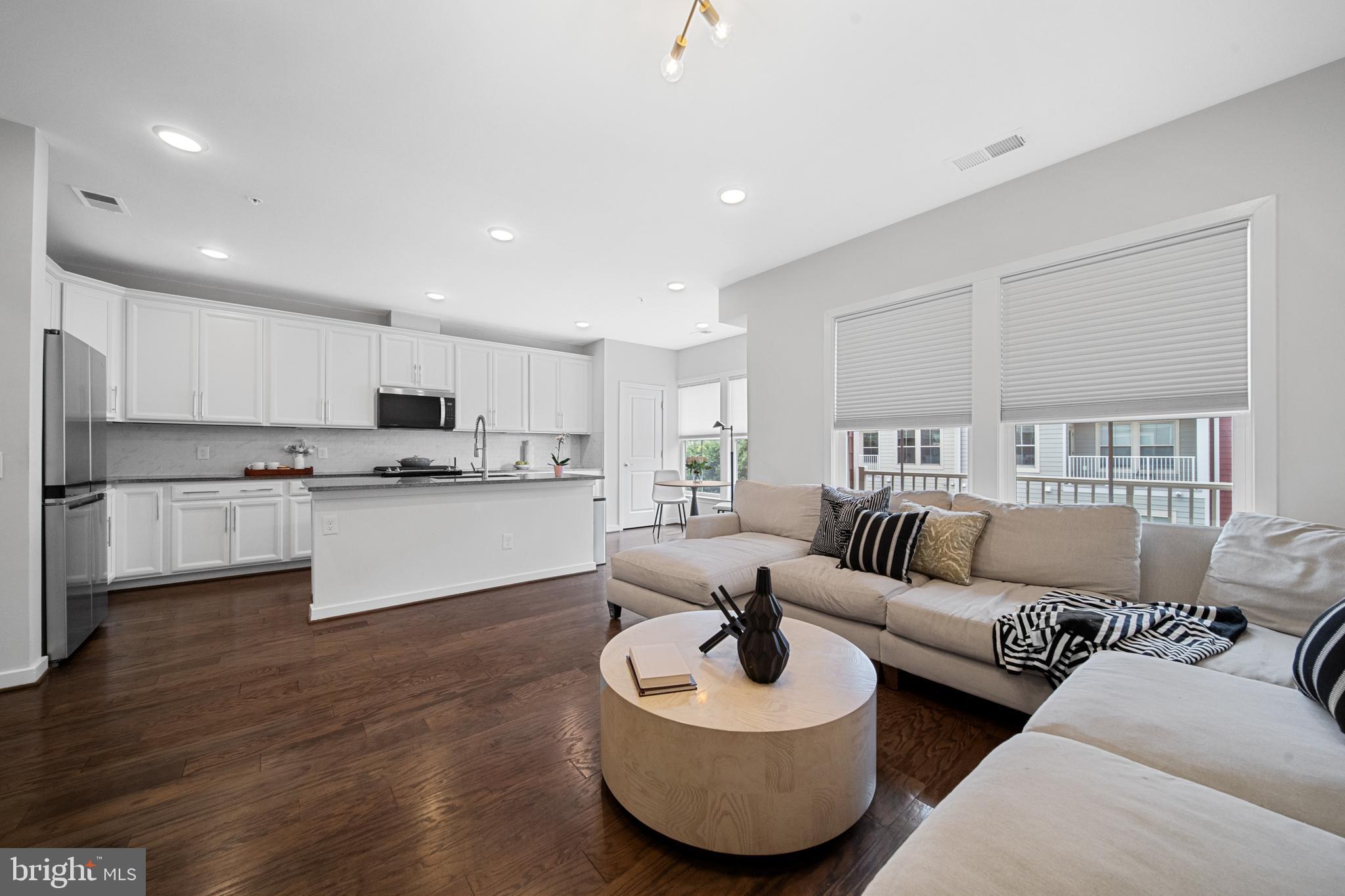 MOUNT VINEYARD - Residential