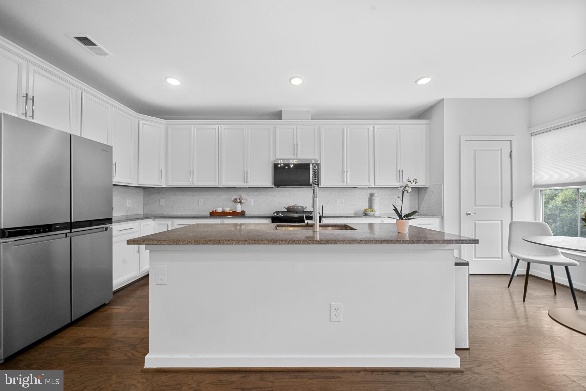 MOUNT VINEYARD - Residential