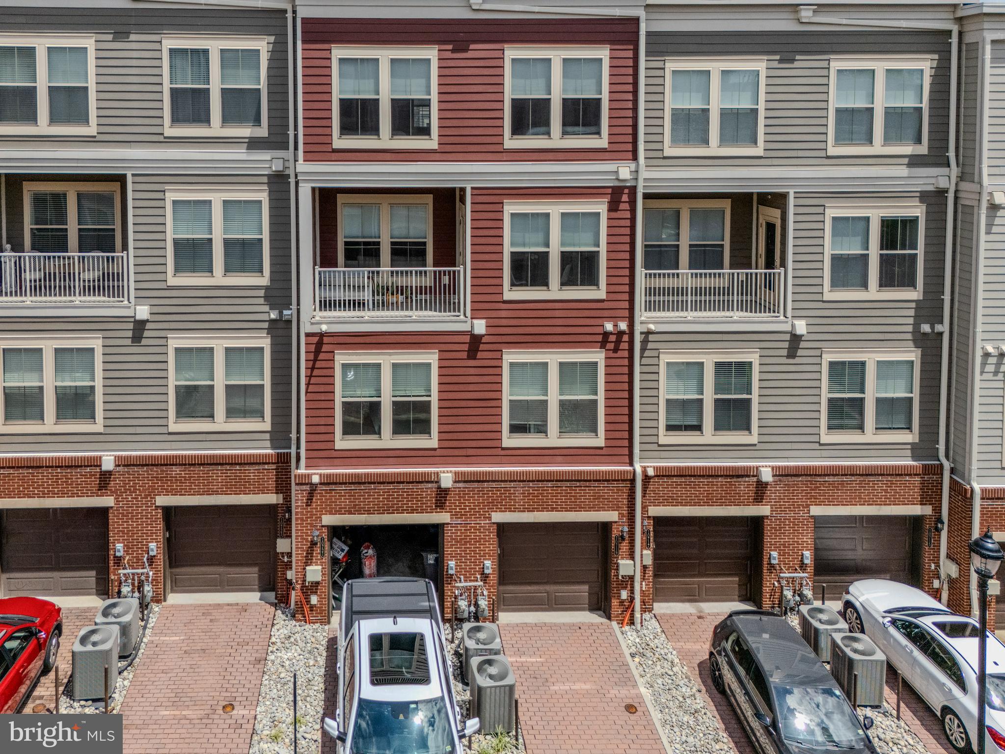 MOUNT VINEYARD - Residential