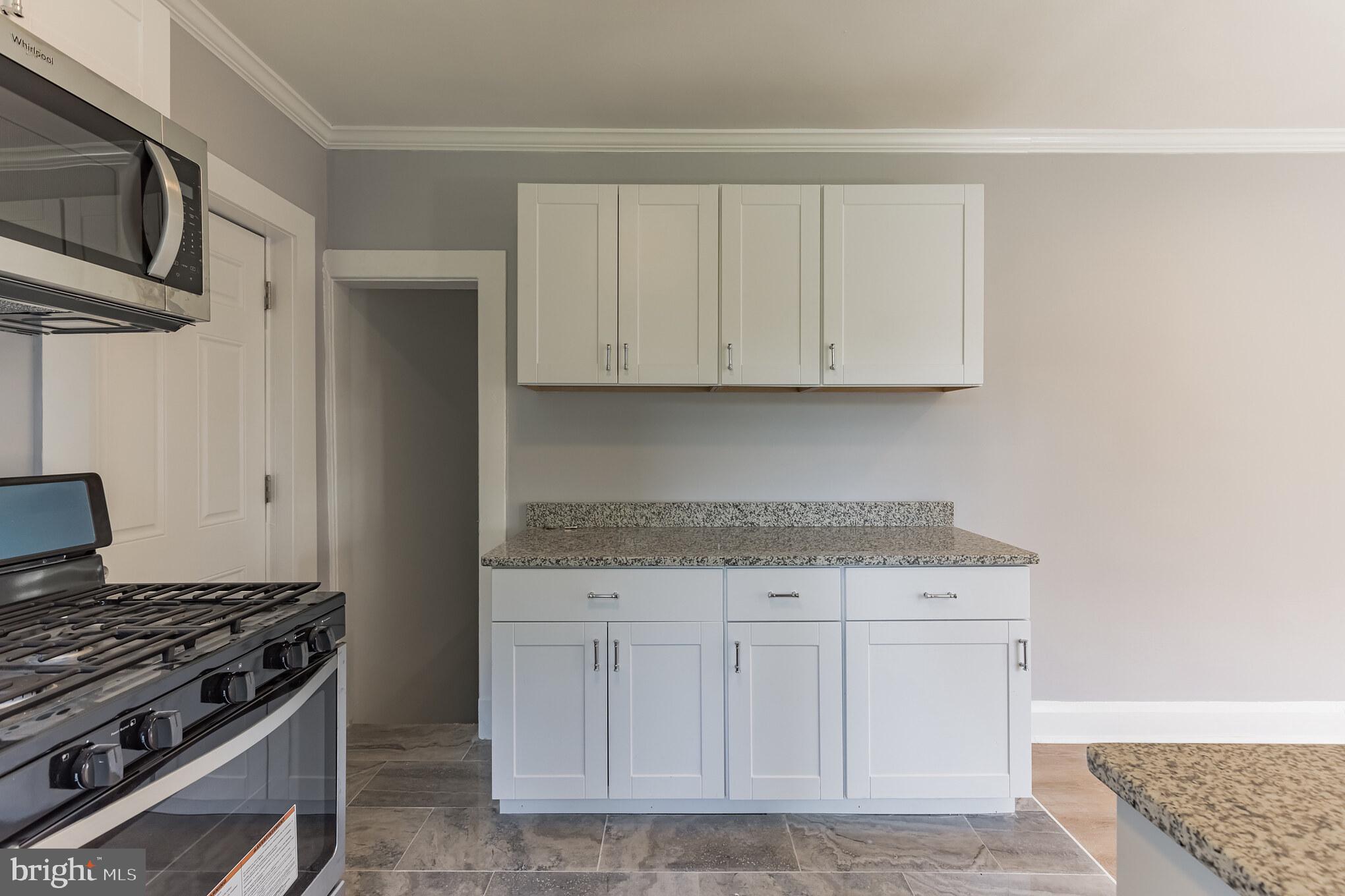 GARDENVILLE - Residential