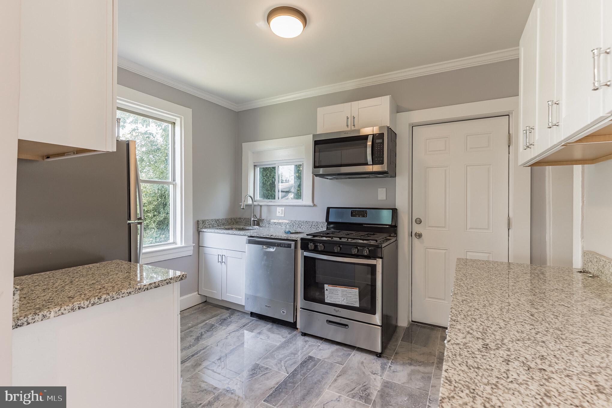 GARDENVILLE - Residential