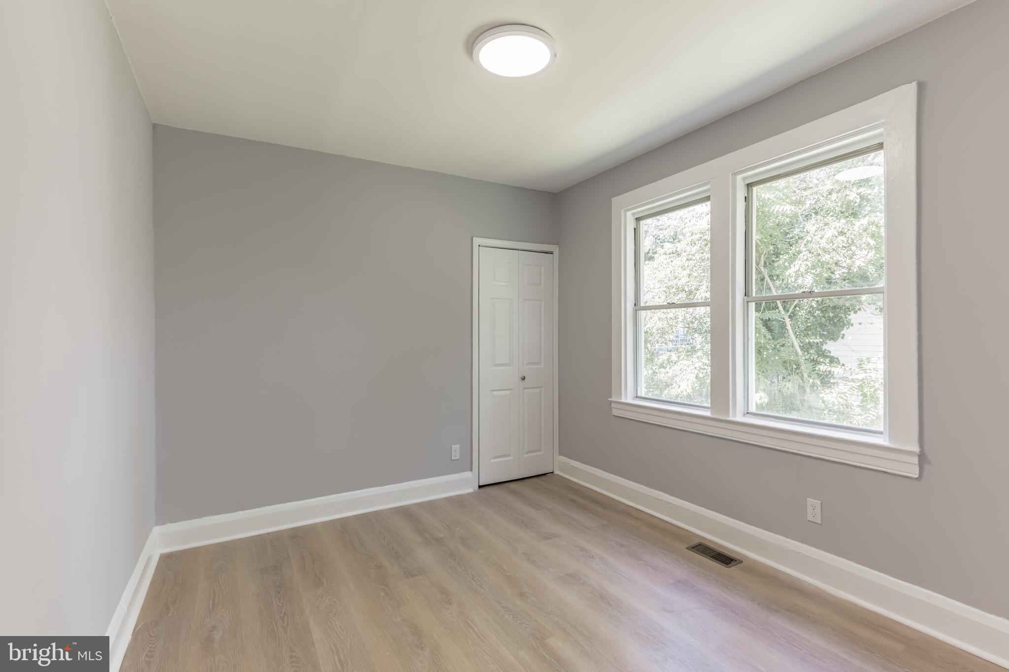 GARDENVILLE - Residential