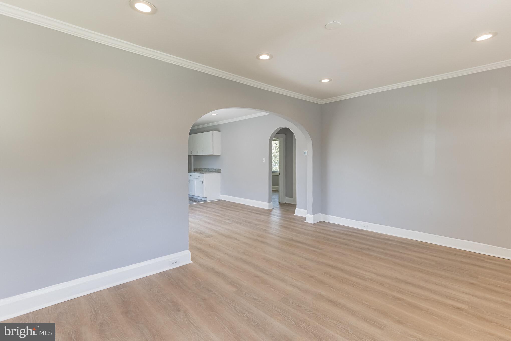 GARDENVILLE - Residential