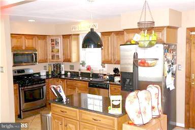 DALE CITY - Residential Lease