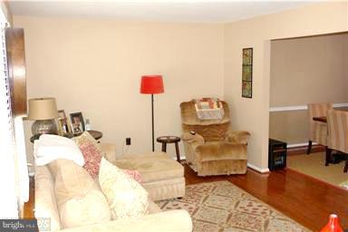 DALE CITY - Residential Lease