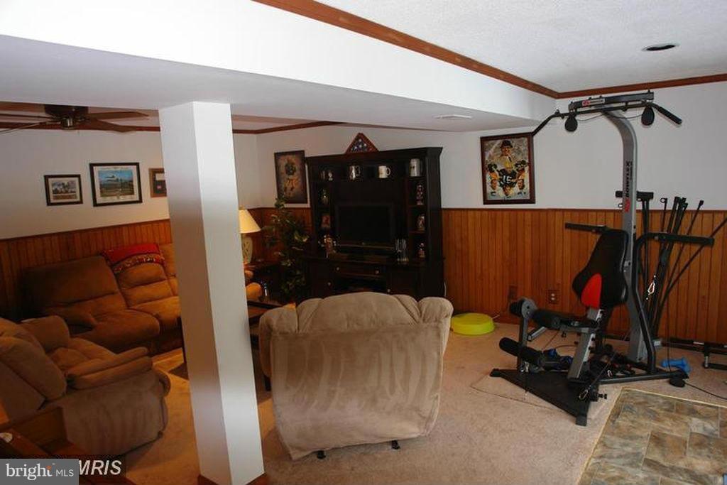 DALE CITY - Residential Lease