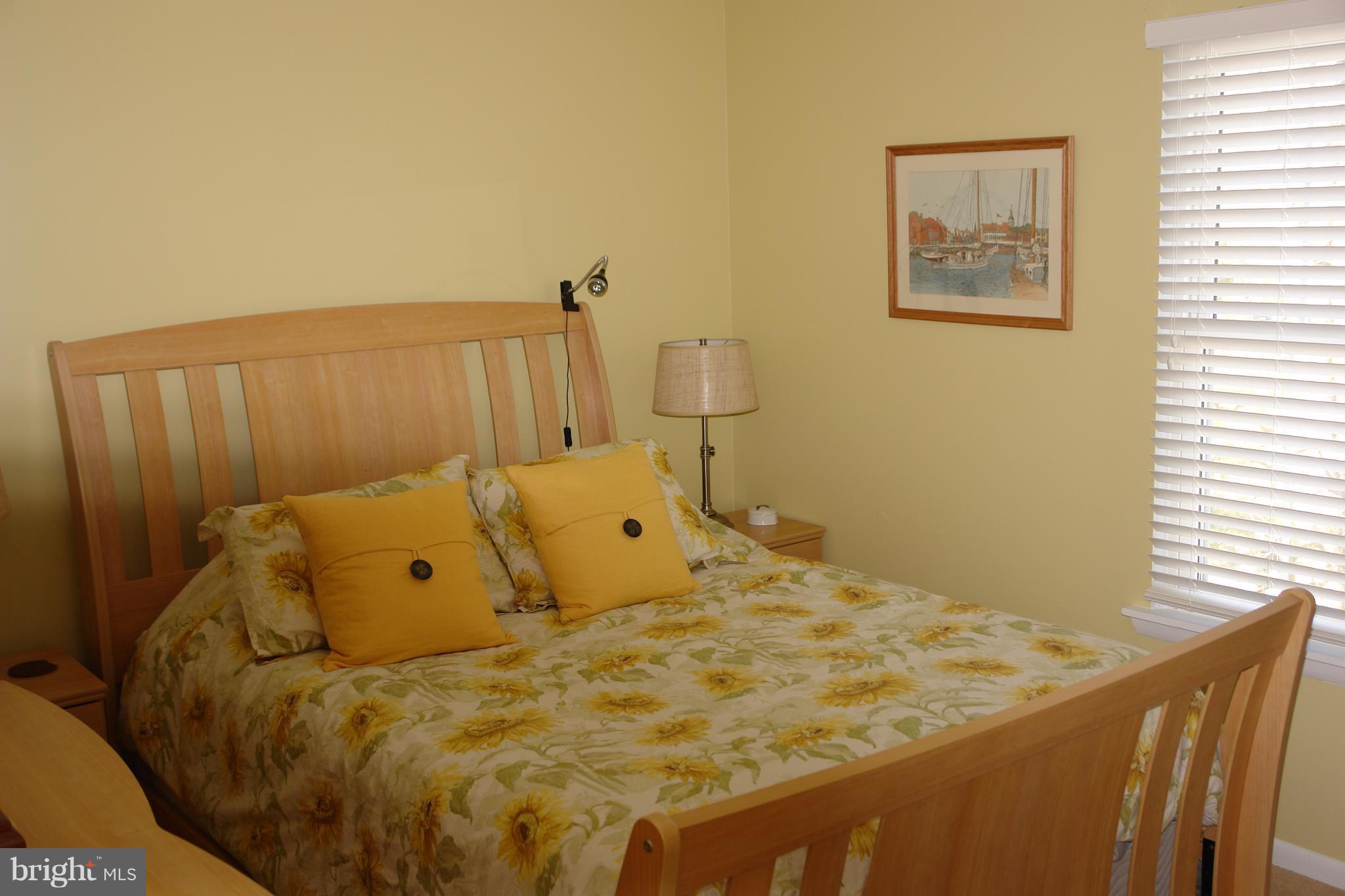 DALE CITY - Residential Lease