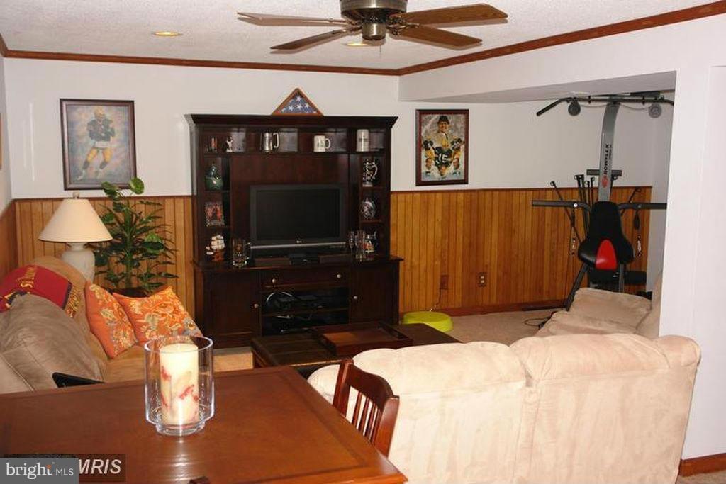 DALE CITY - Residential Lease