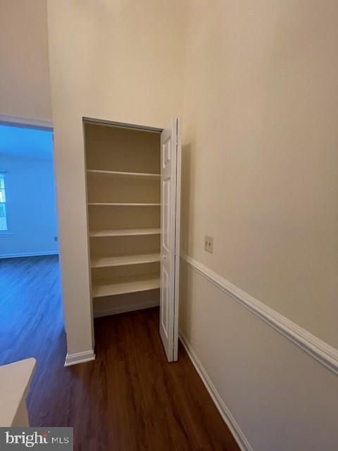 GLENSHIRE TOWNE - Residential Lease