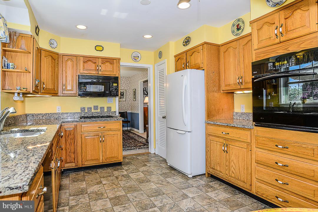 HEATHER HEIGHTS - Residential