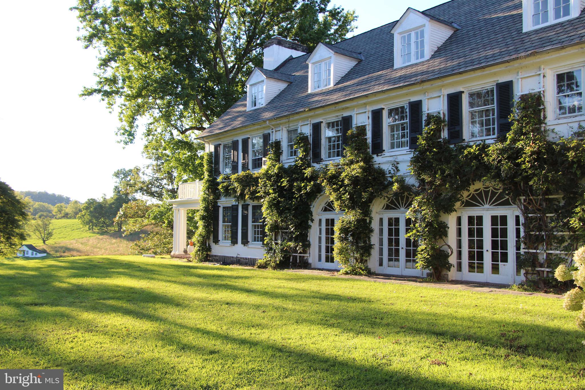 RADNOR HUNT - Residential