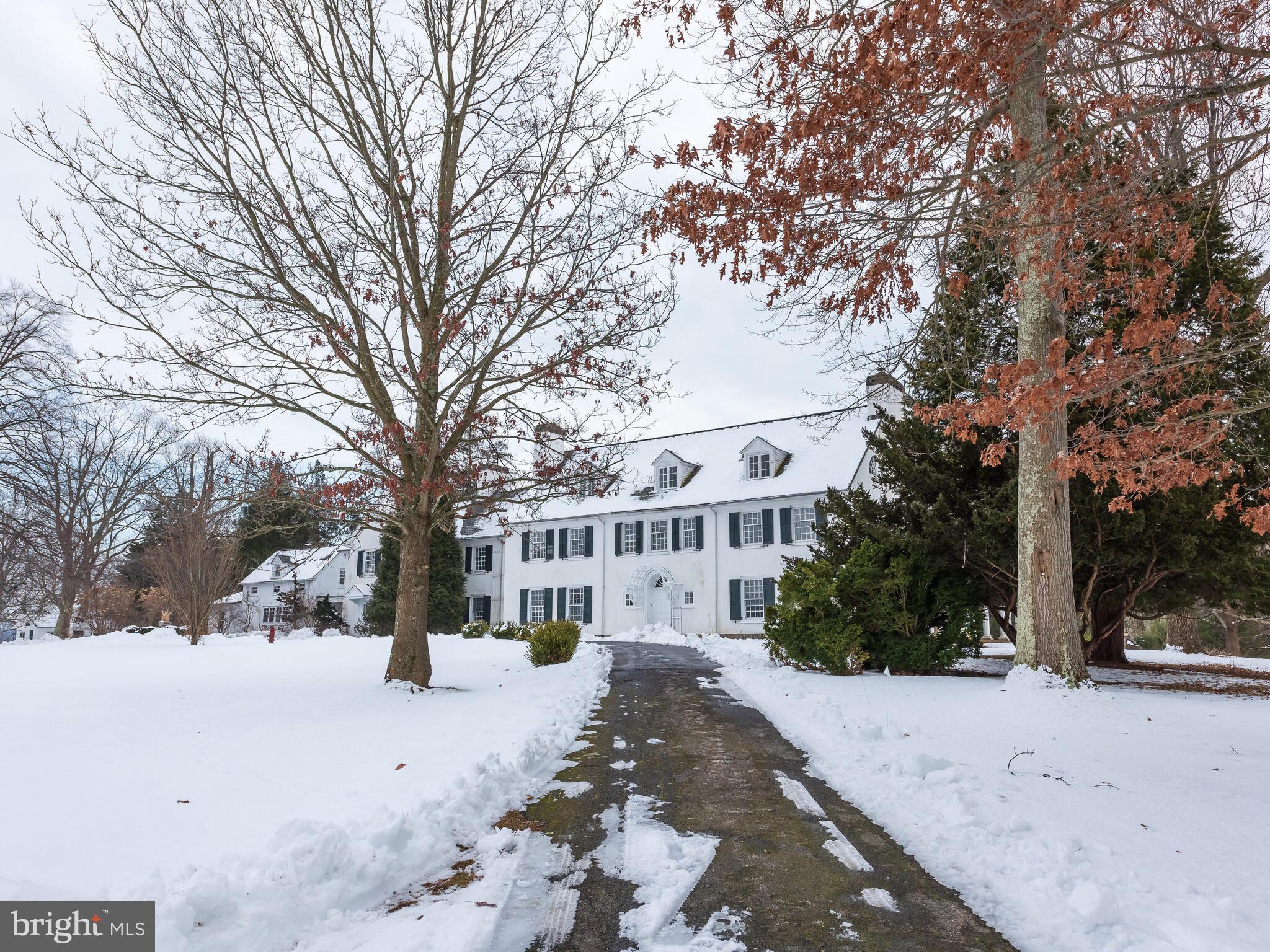 RADNOR HUNT - Residential