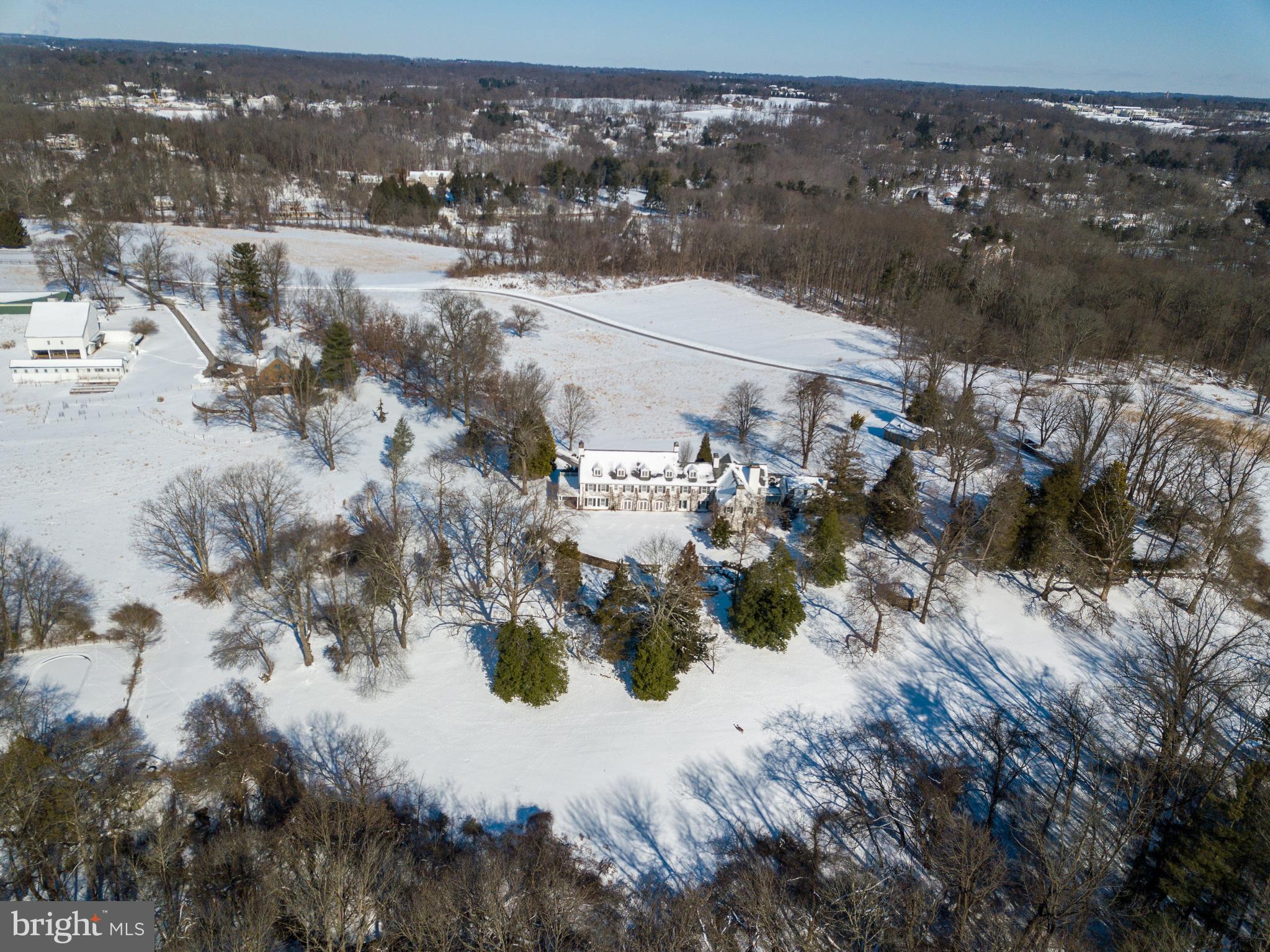 RADNOR HUNT - Residential