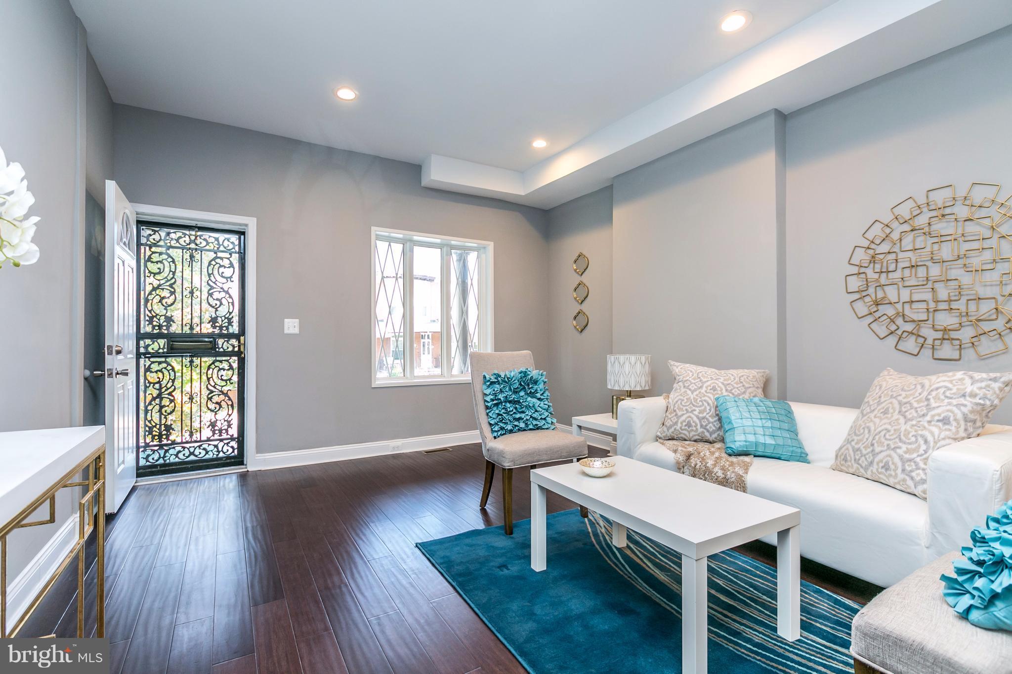 HAMPDEN HISTORIC DISTRICT - Residential