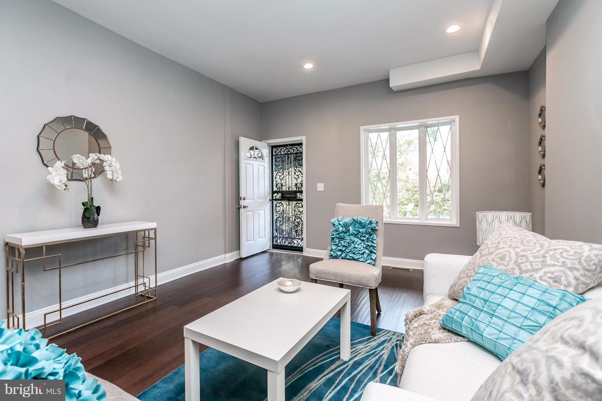 HAMPDEN HISTORIC DISTRICT - Residential