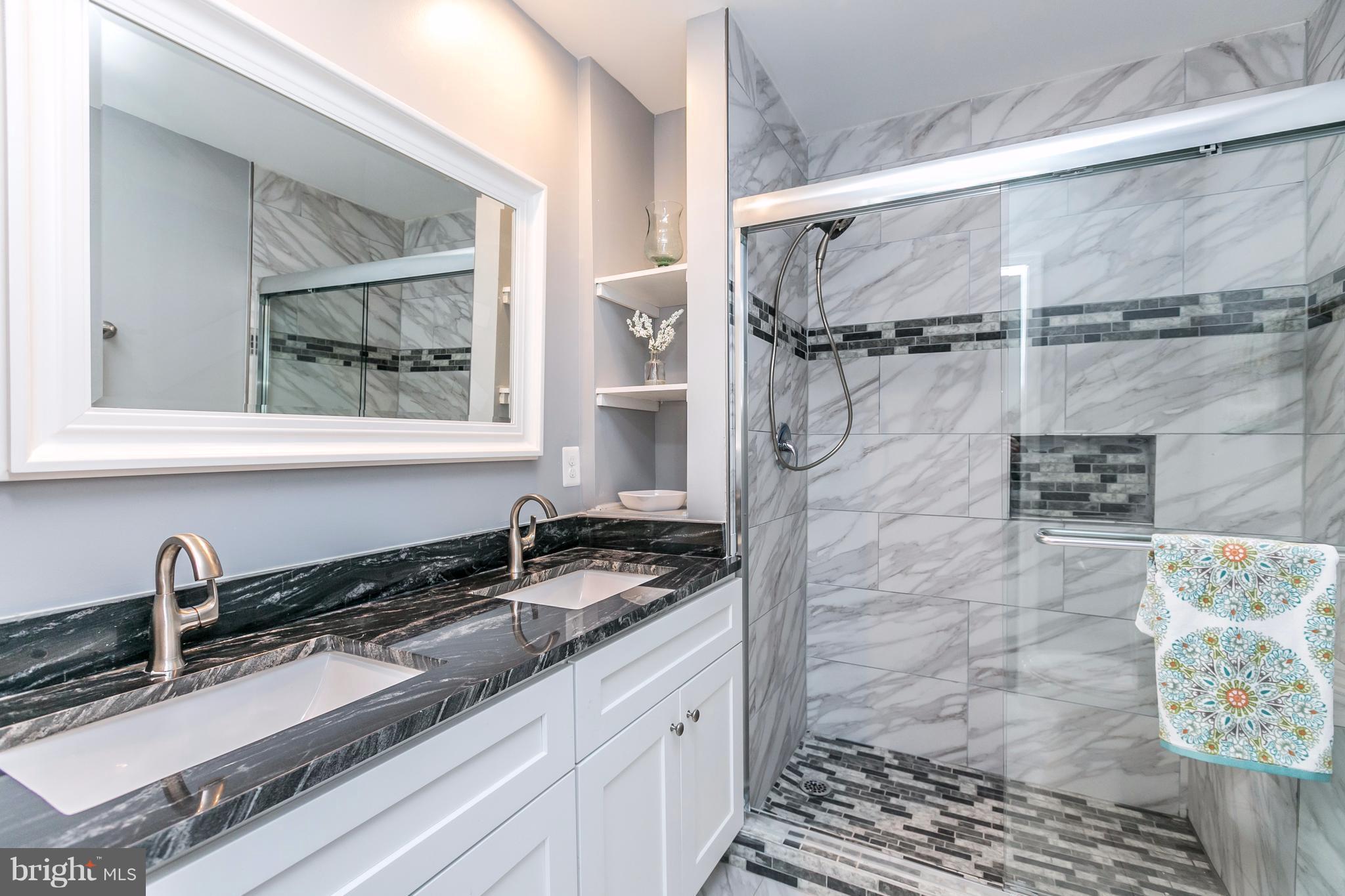 HAMPDEN HISTORIC DISTRICT - Residential