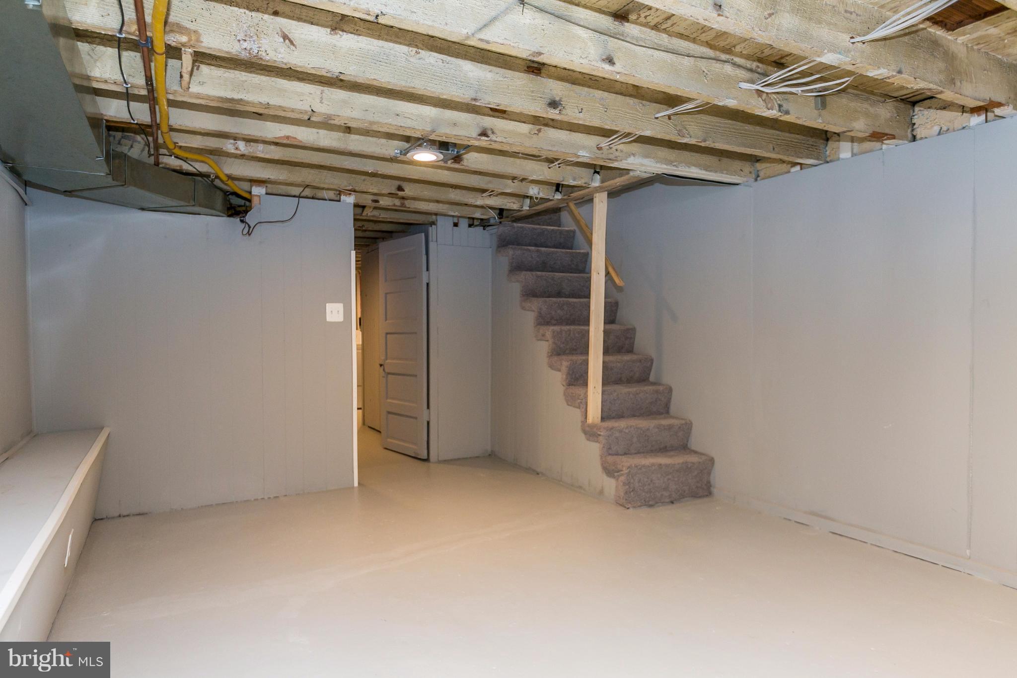 HAMPDEN HISTORIC DISTRICT - Residential