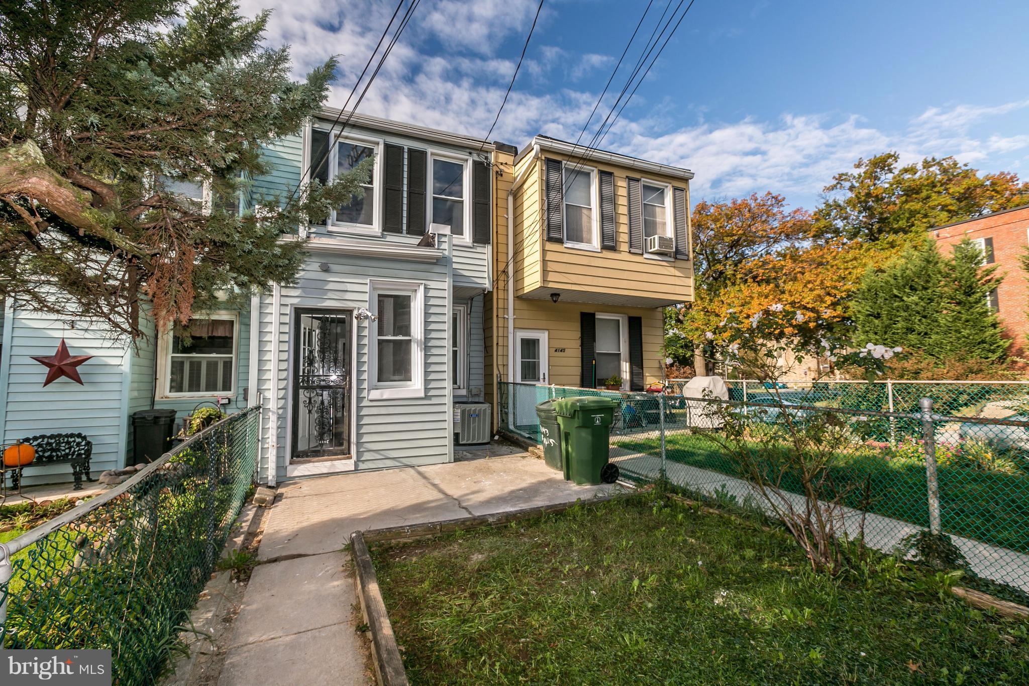 HAMPDEN HISTORIC DISTRICT - Residential