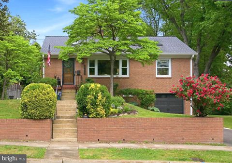 Photo of 1665 Francis Hammond Parkway, ALEXANDRIA, VA 22302 (MLS # VAAX2060210)