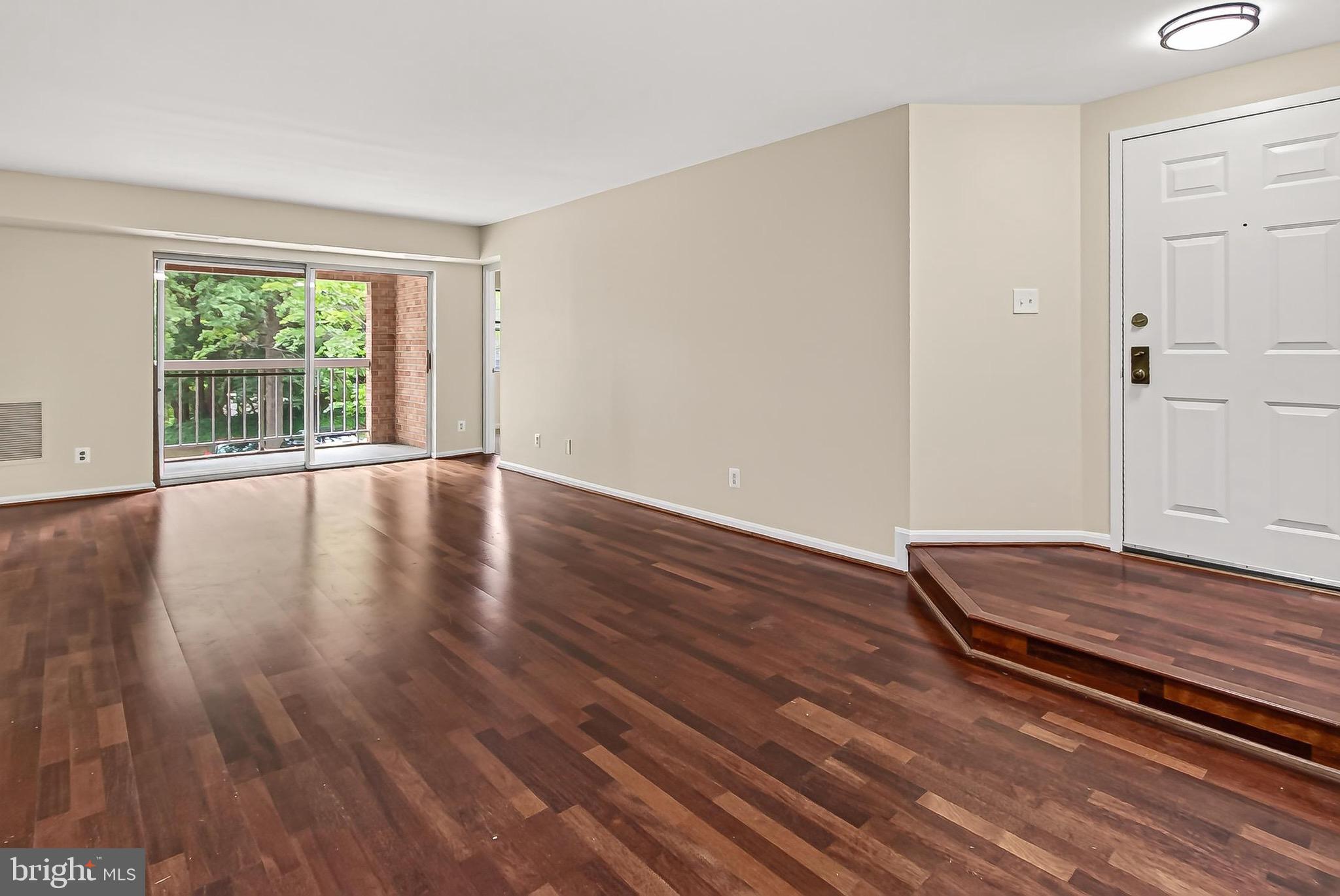 5835 COVE LANDING ROAD 304