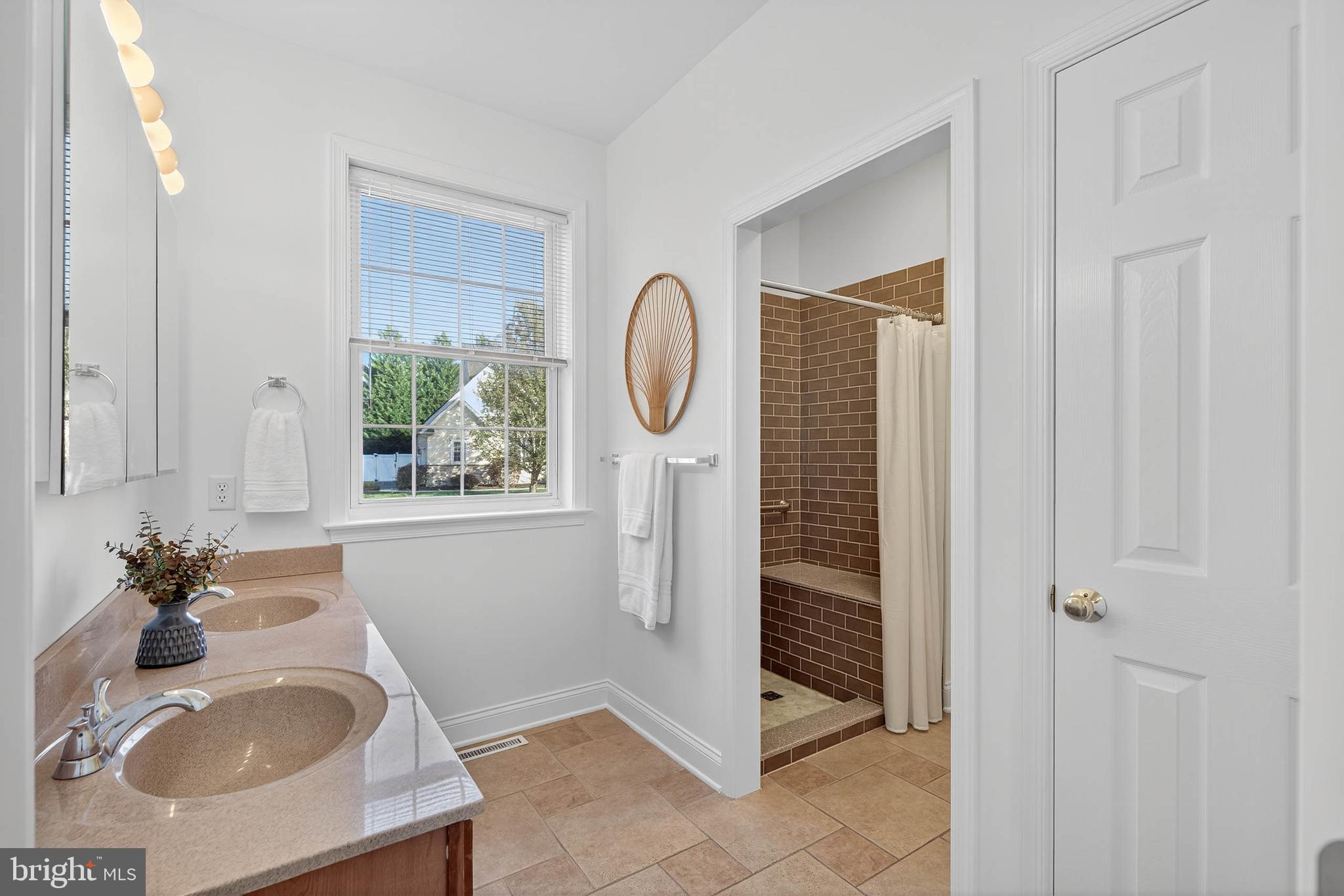 PENNS CROSSING - Residential