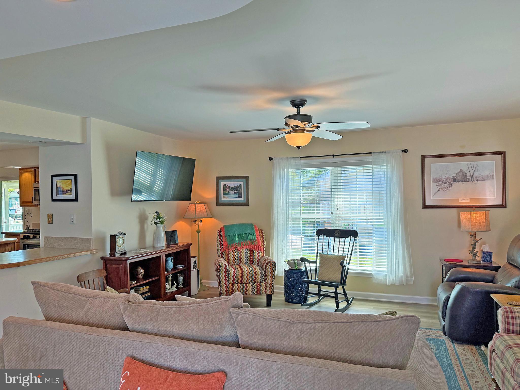 26 WHITEHAVEN WAY 13