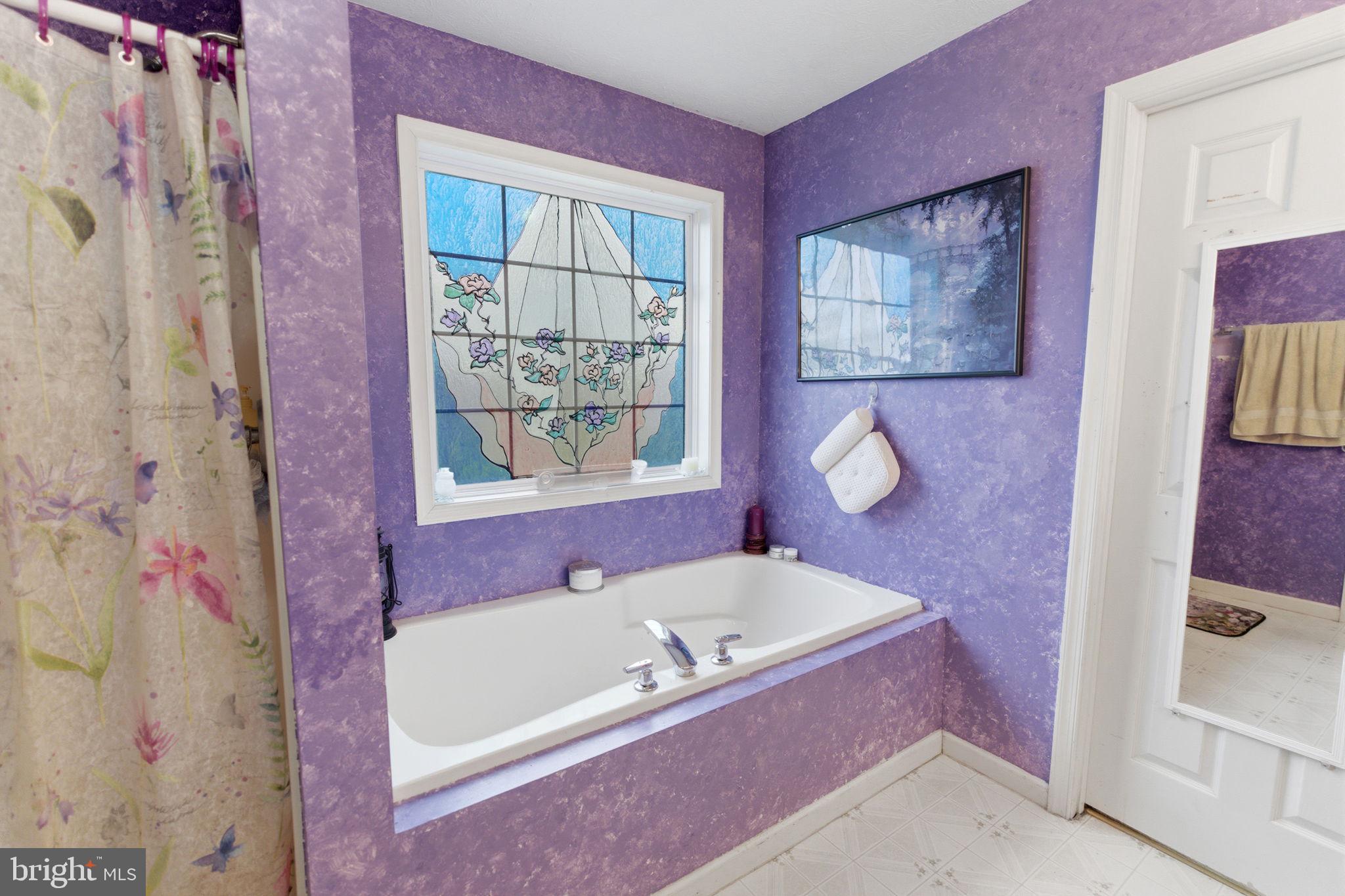 RIDGEFIELD - Residential