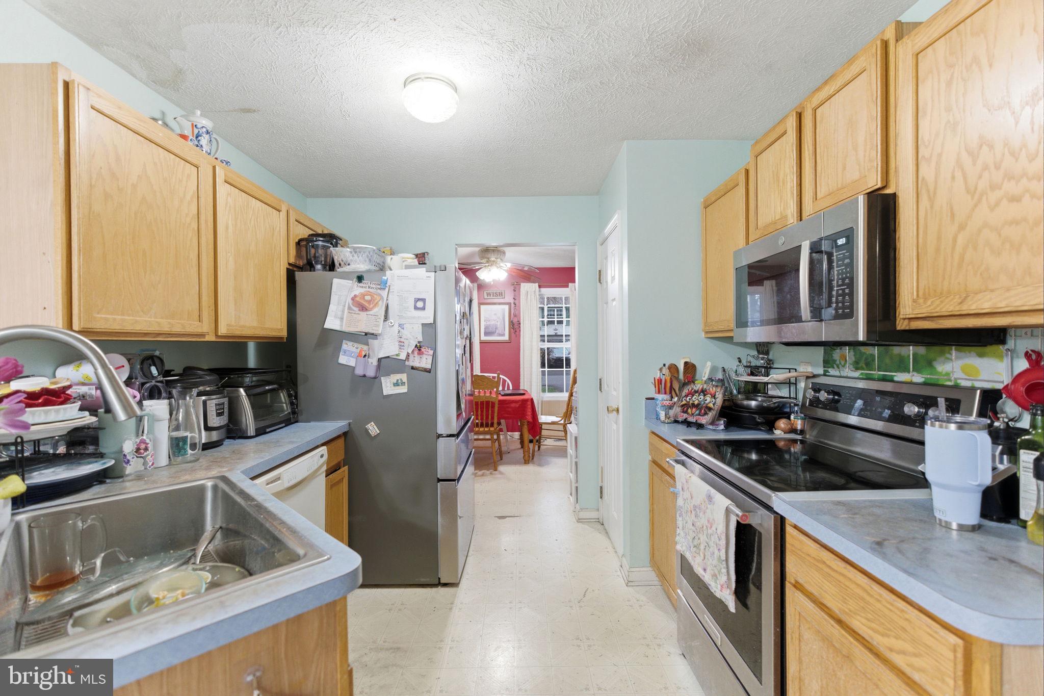 RIDGEFIELD - Residential