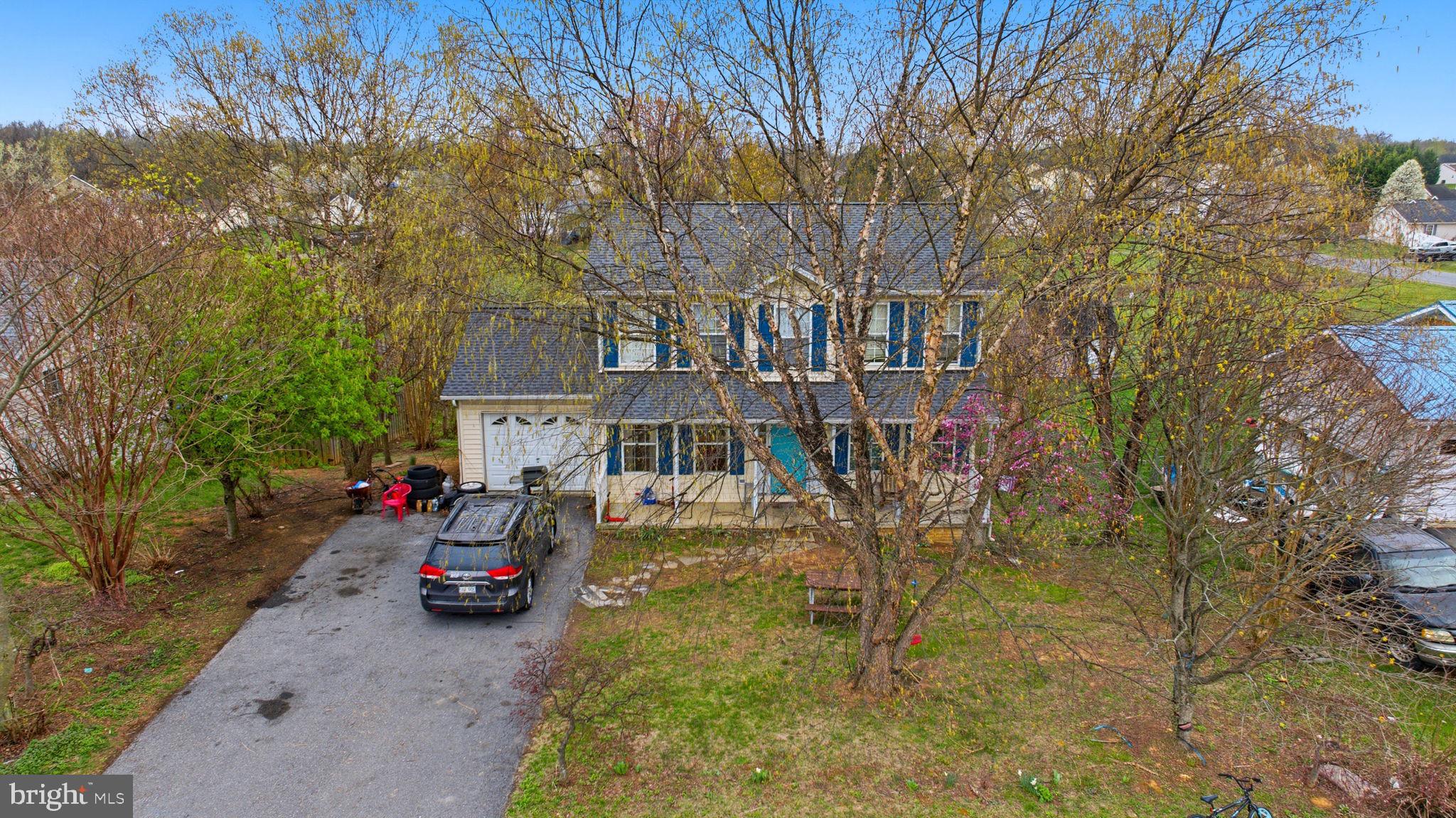 RIDGEFIELD - Residential