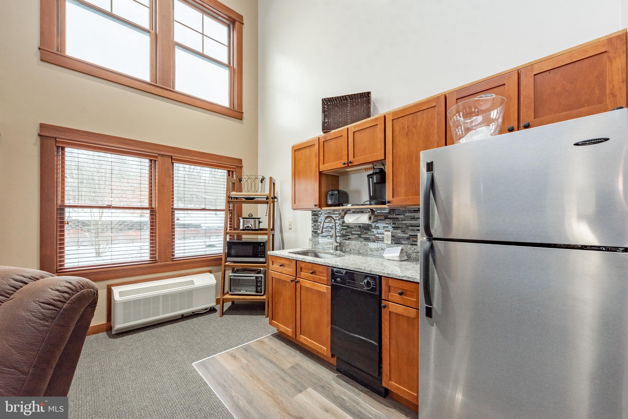 SILVER TREE SUITES - Residential