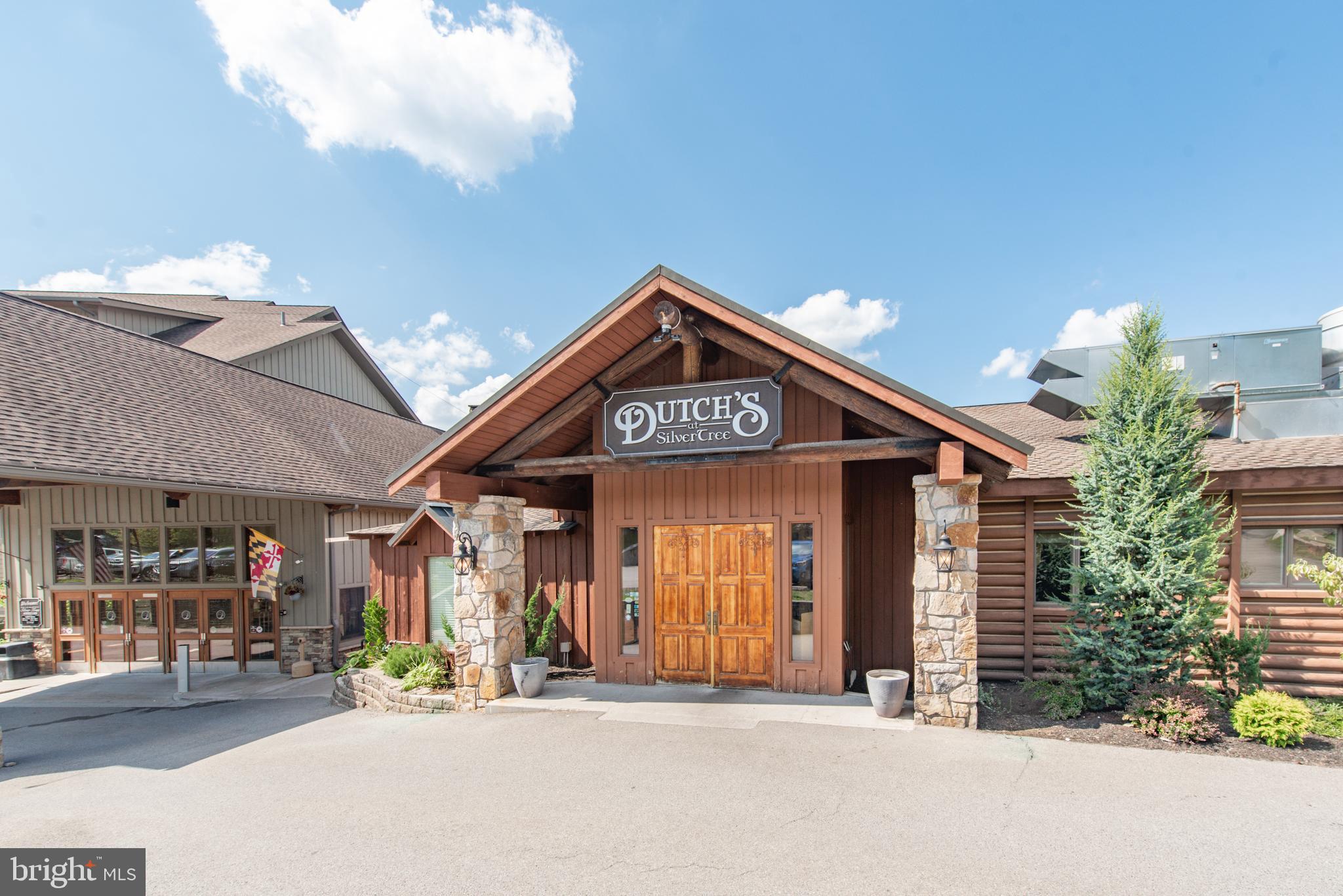 SILVER TREE SUITES - Residential