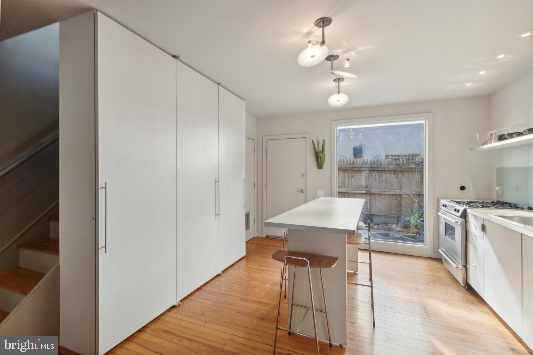 RITTENHOUSE SQUARE - Residential