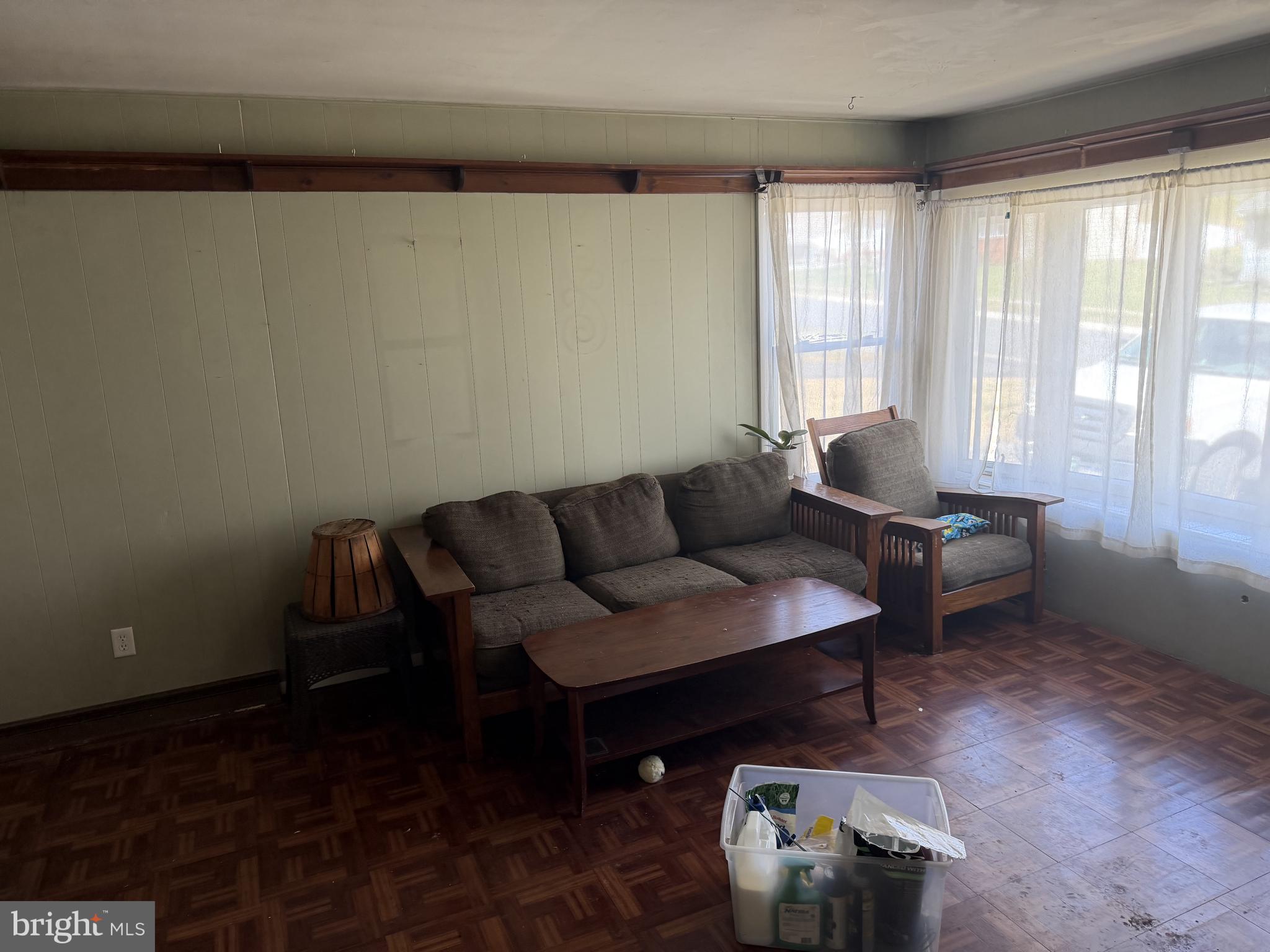 ASHBOURNE HILLS - Residential