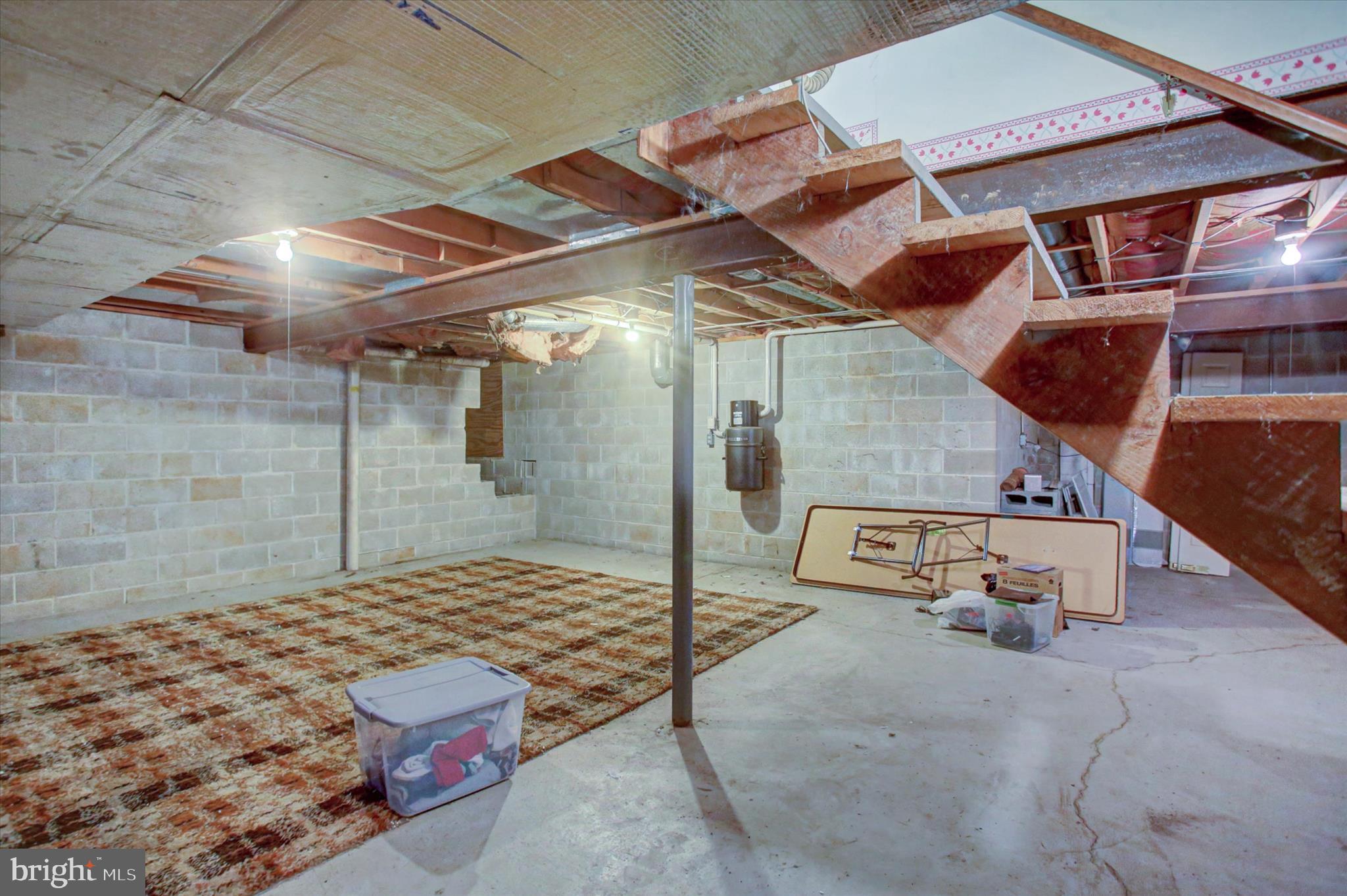 CHAPEL HILL - Residential