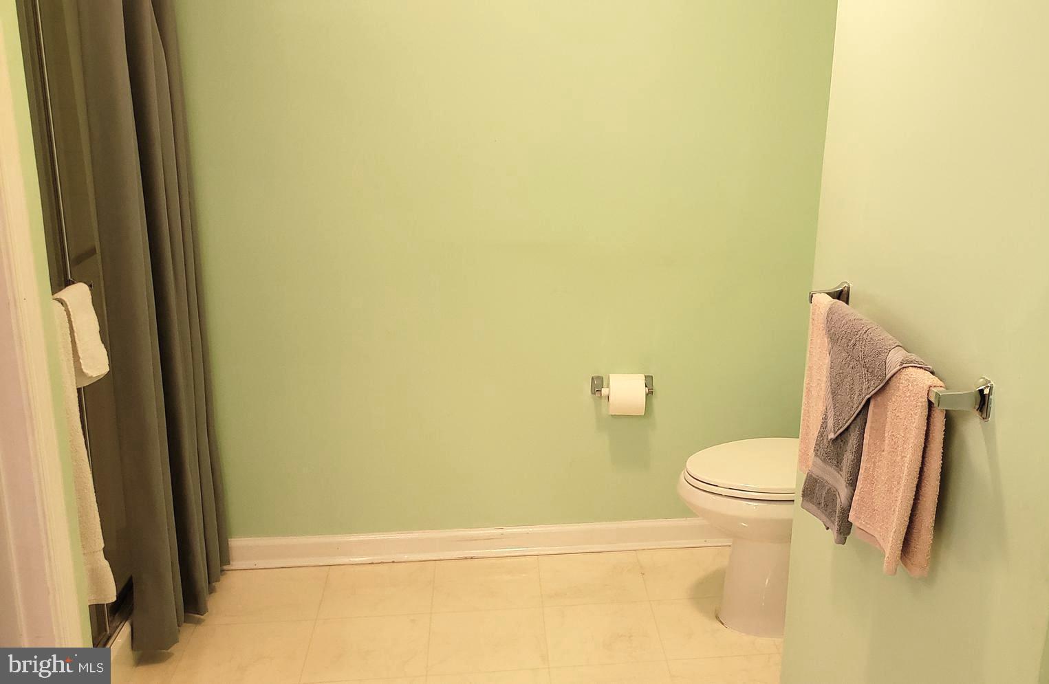 BRIGHT OAKS - Residential