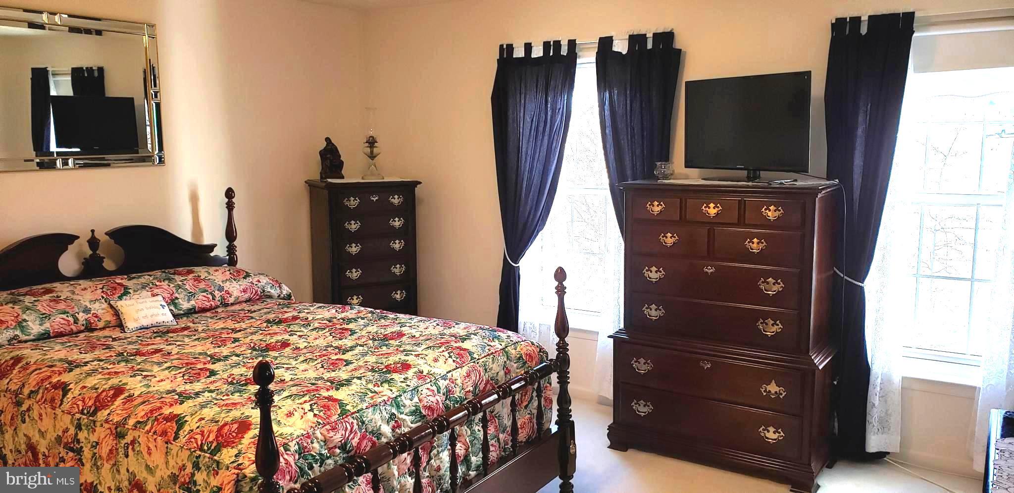 BRIGHT OAKS - Residential