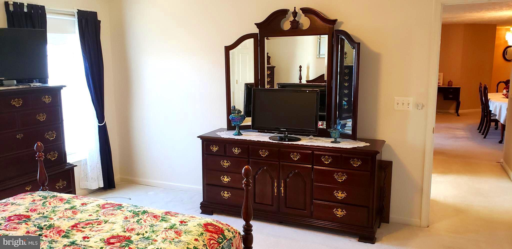 BRIGHT OAKS - Residential