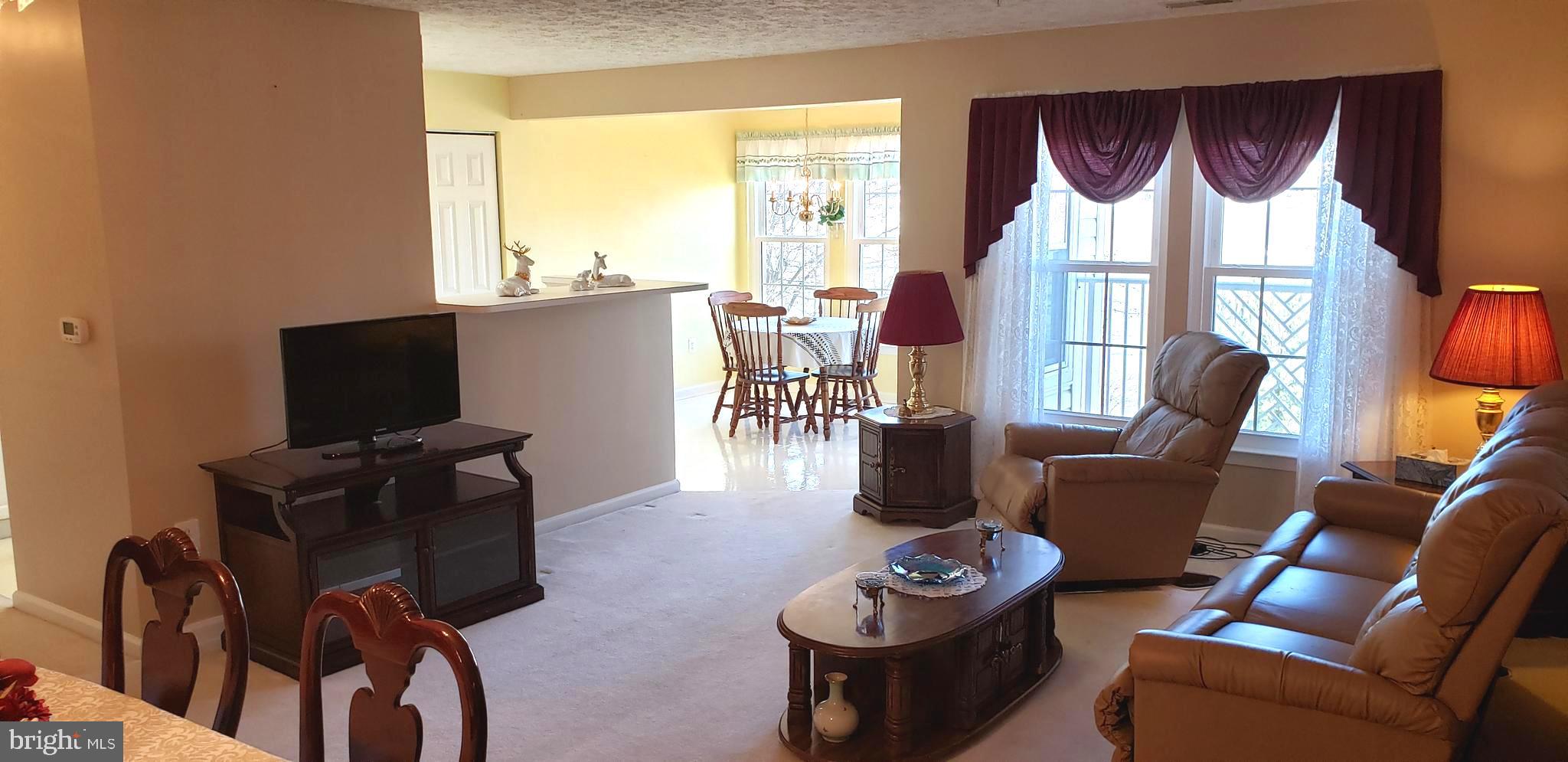 BRIGHT OAKS - Residential