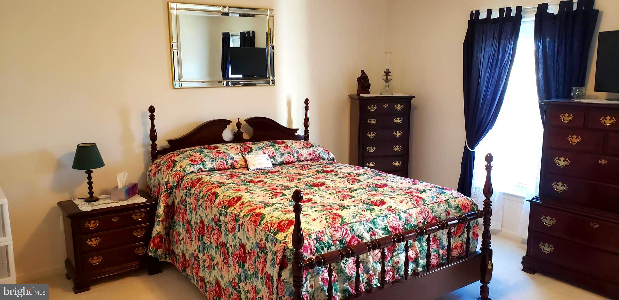 BRIGHT OAKS - Residential