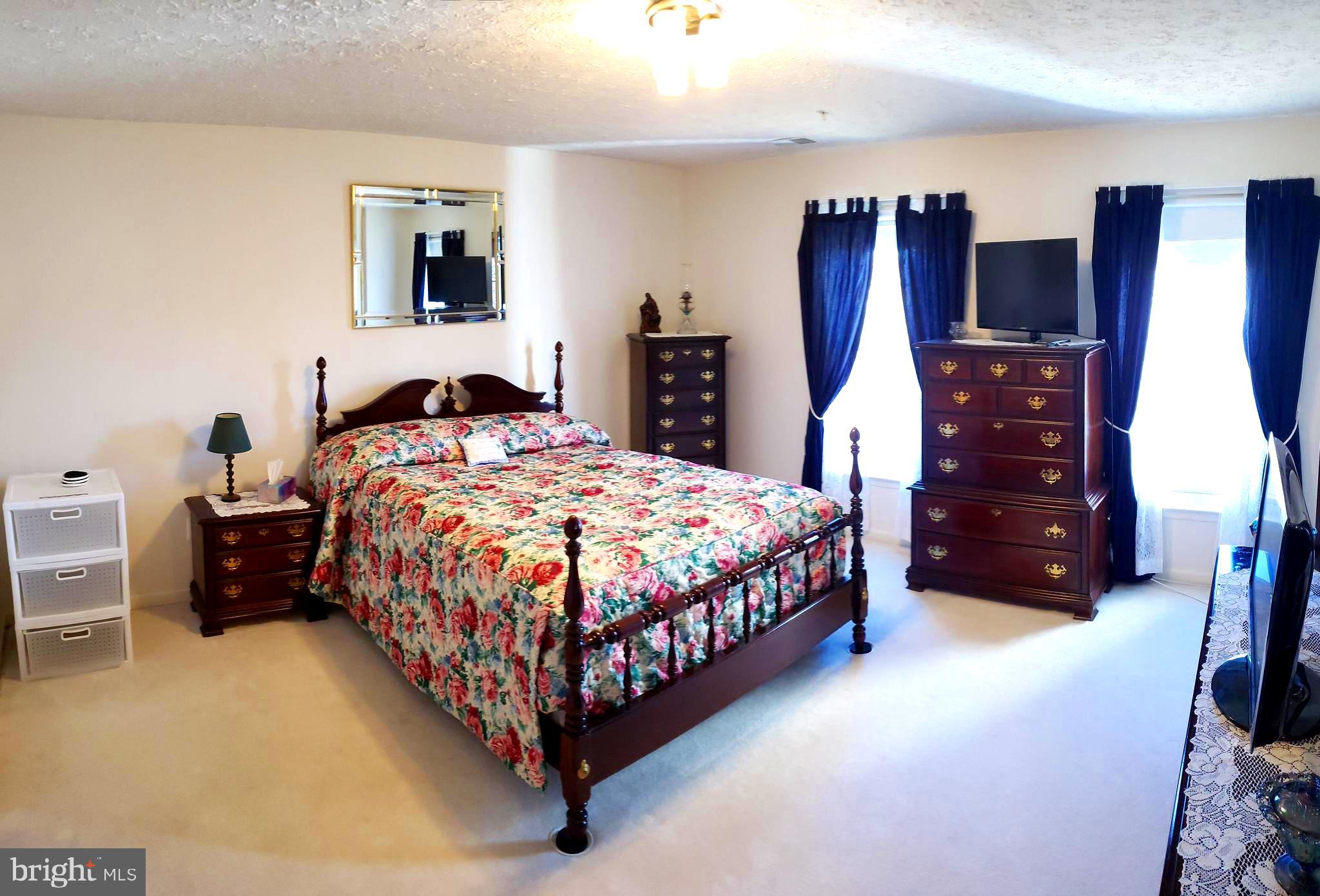 BRIGHT OAKS - Residential