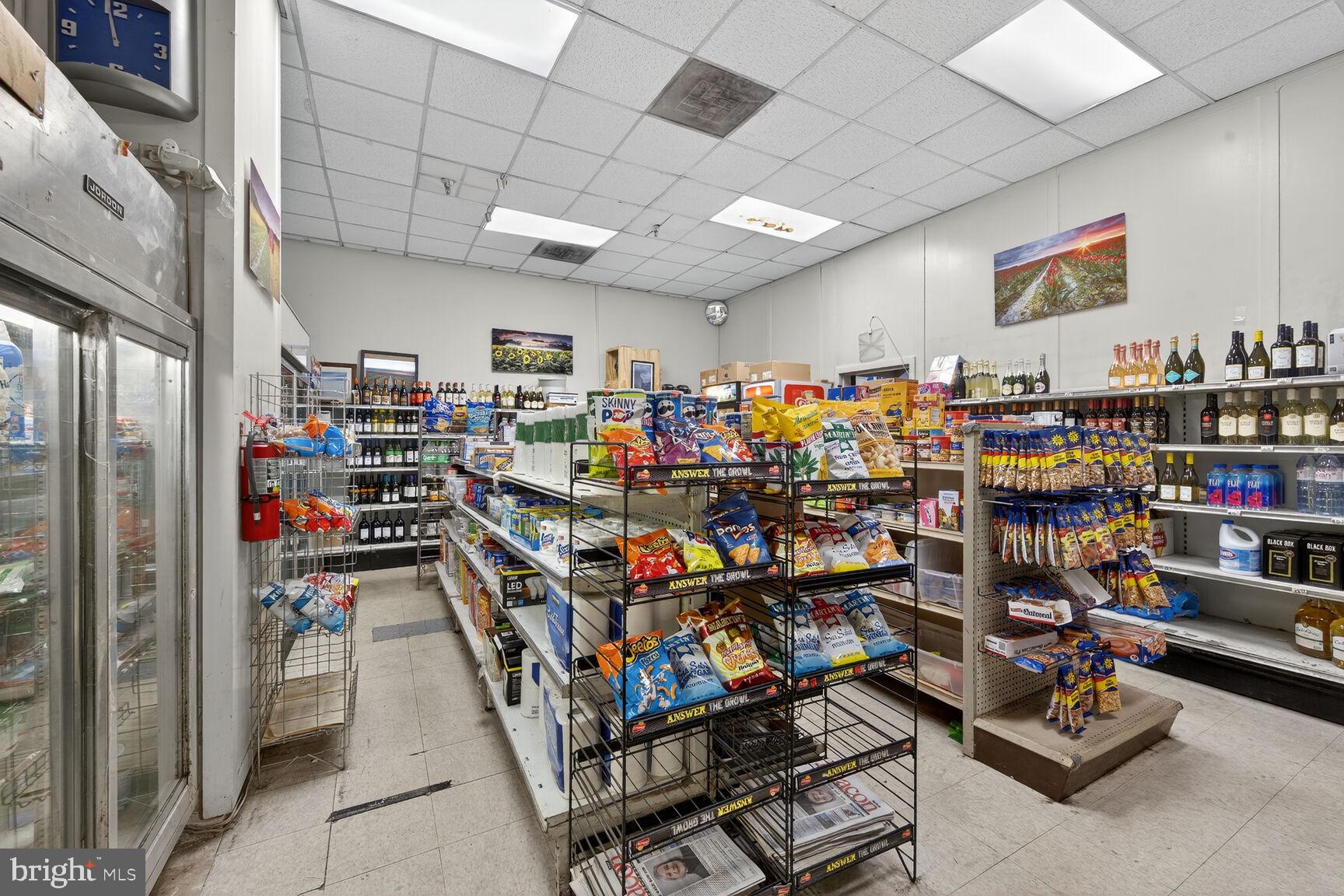 FRIENDSHIP HEIGHTS - Residential