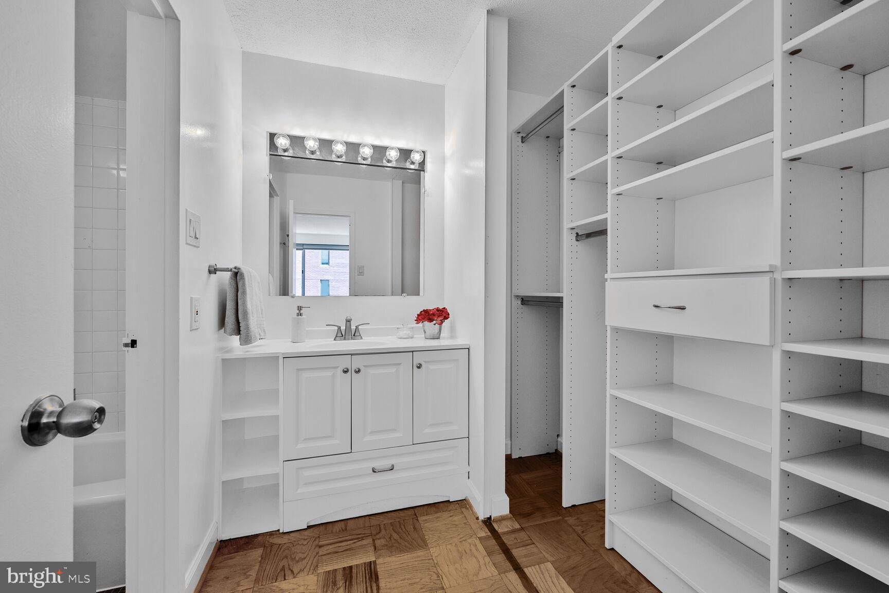 FRIENDSHIP HEIGHTS - Residential