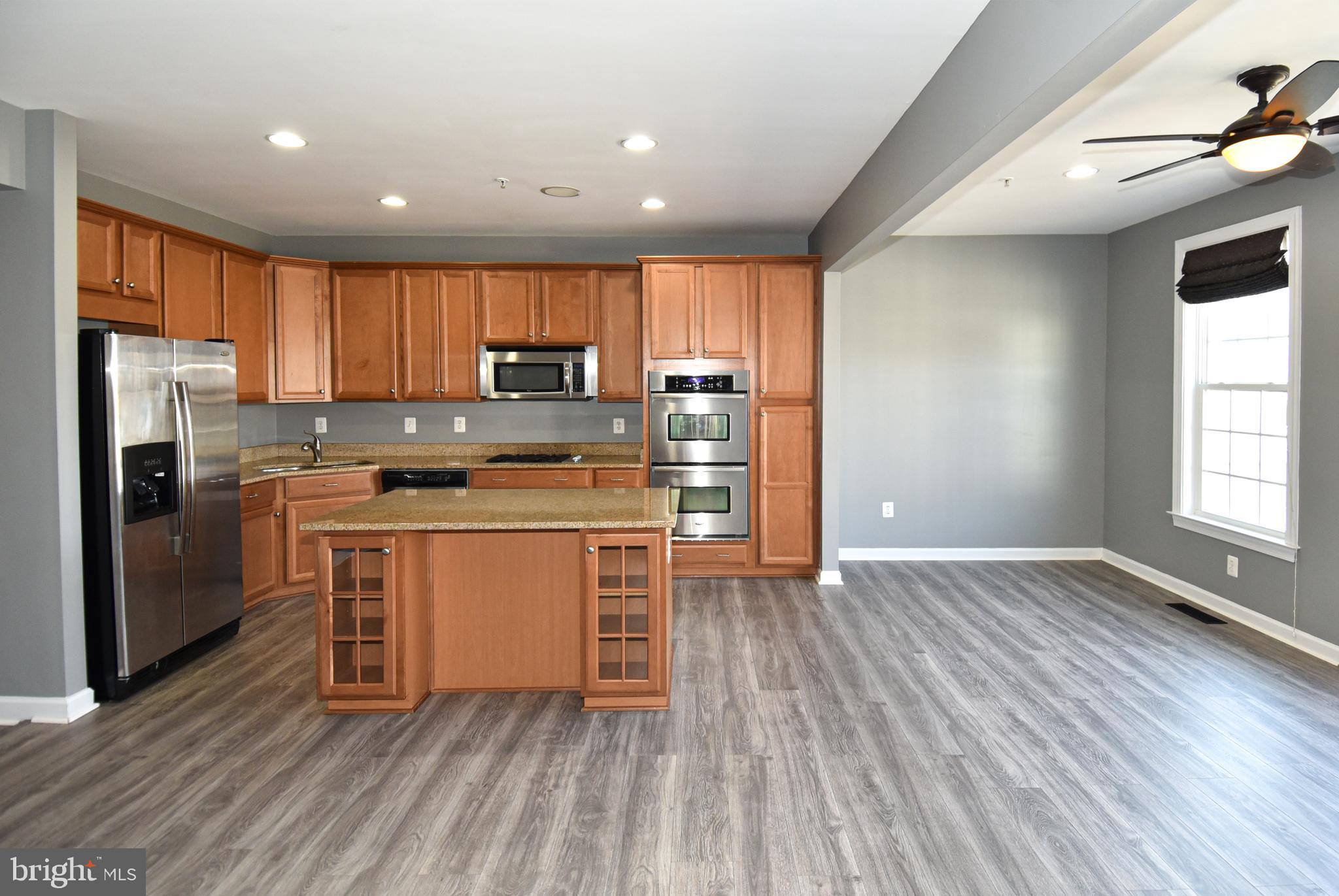 OAK CREEK CLUB - Residential