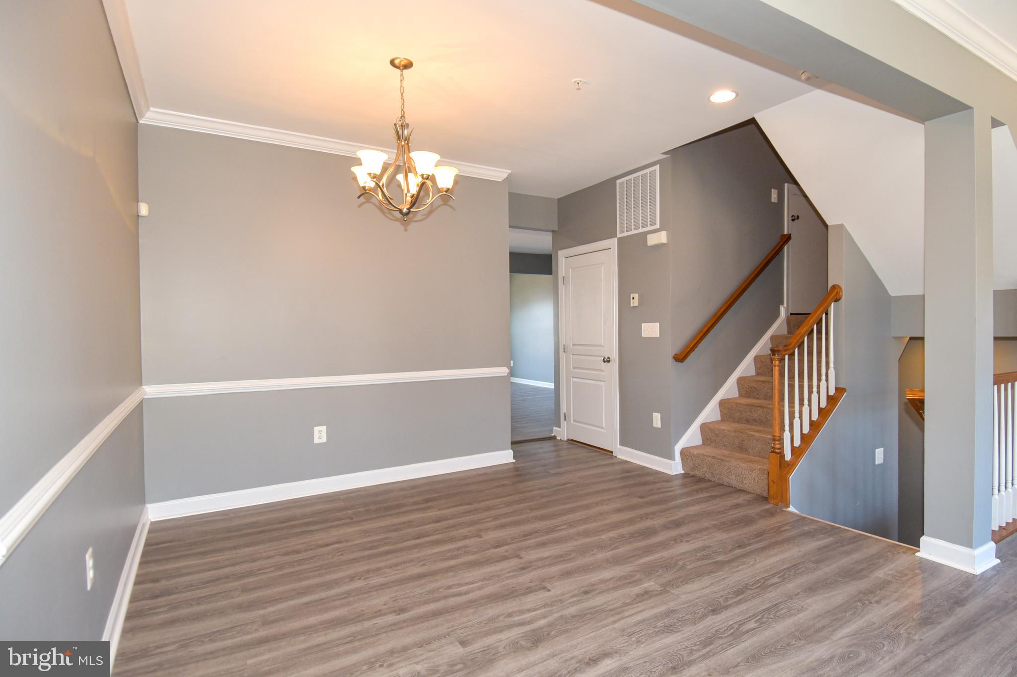 OAK CREEK CLUB - Residential