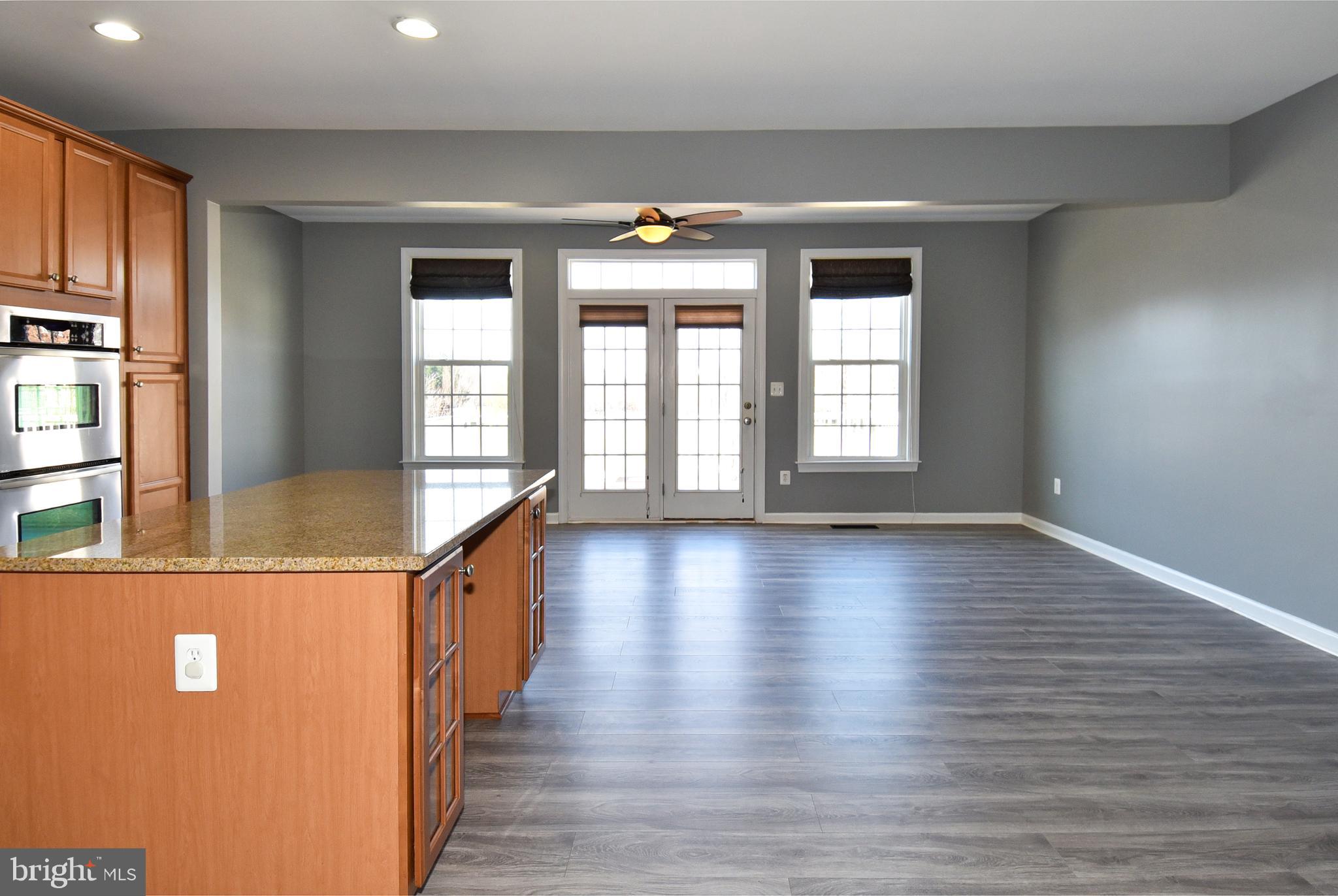 OAK CREEK CLUB - Residential