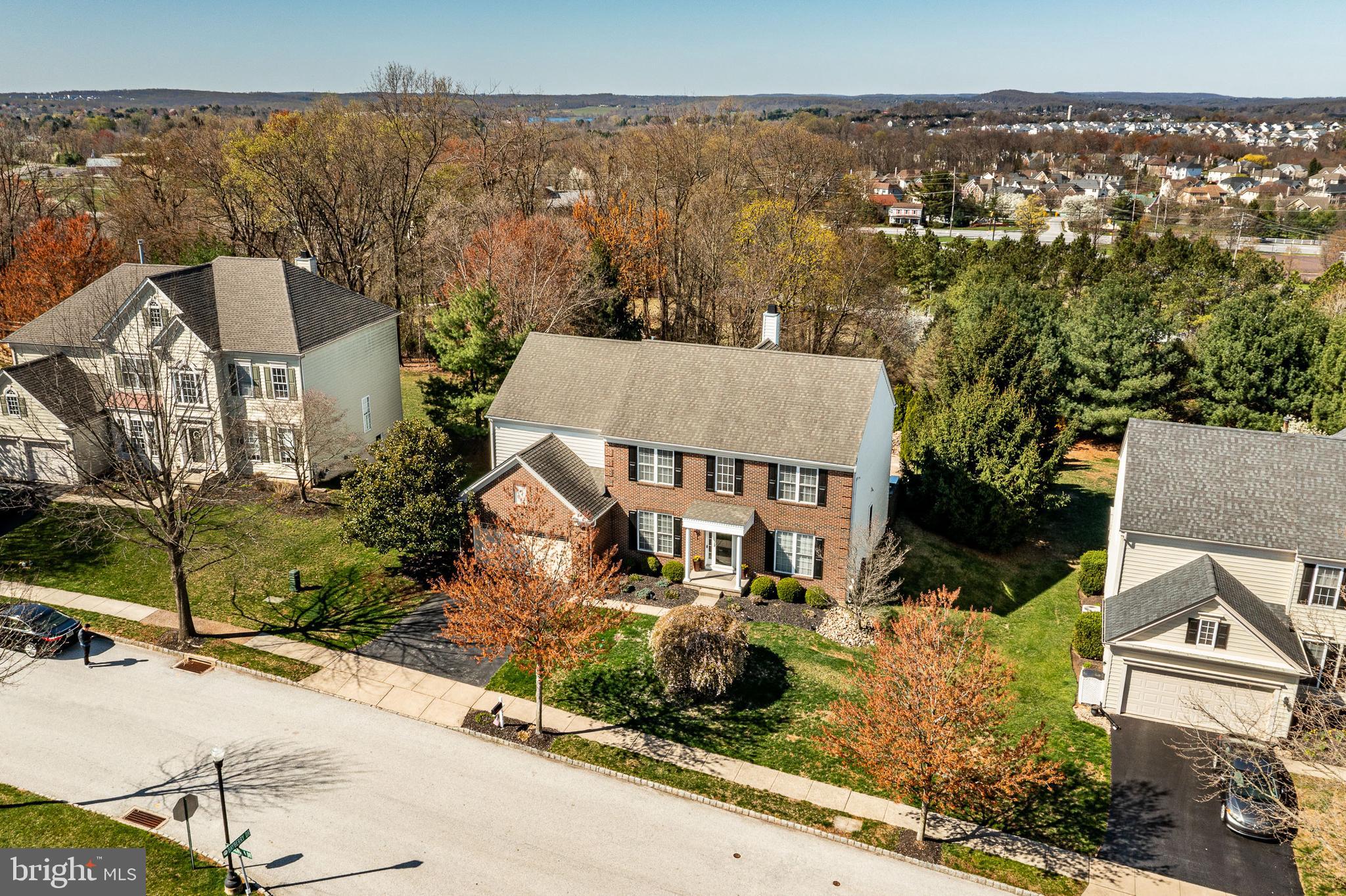 EAGLE HUNT - Residential