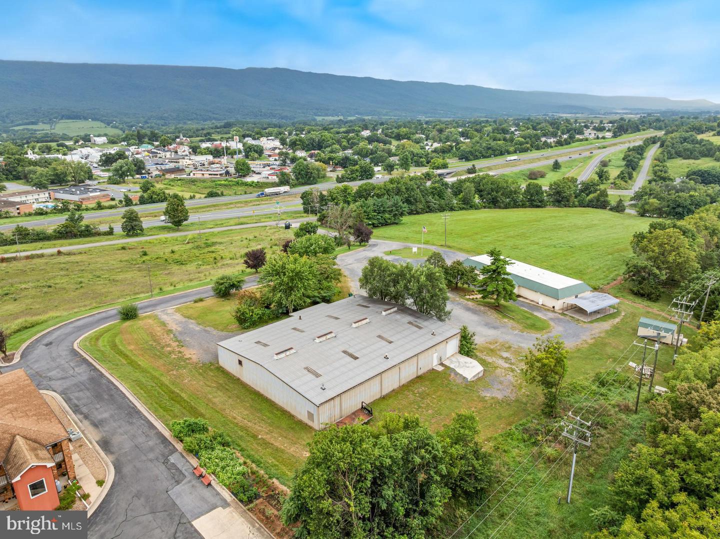 9380 GEORGE COLLINS PARKWAY
