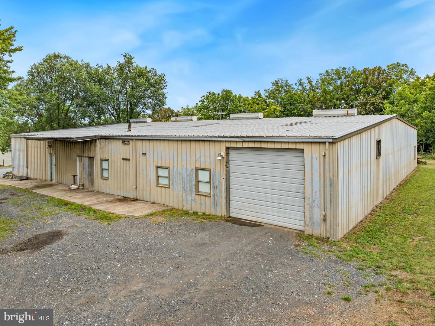 9380 GEORGE COLLINS PARKWAY