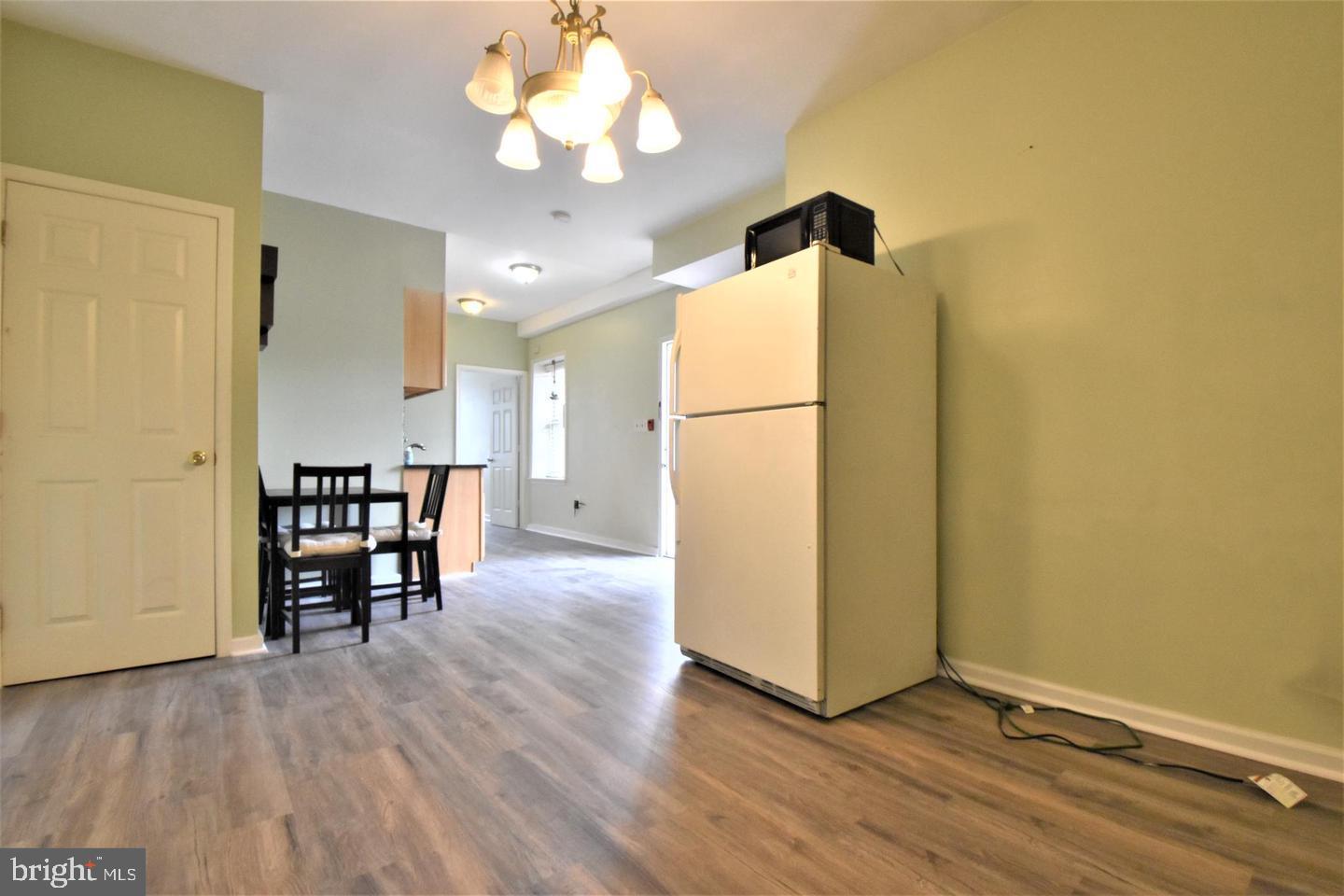 1224 SUMMER STREET 1